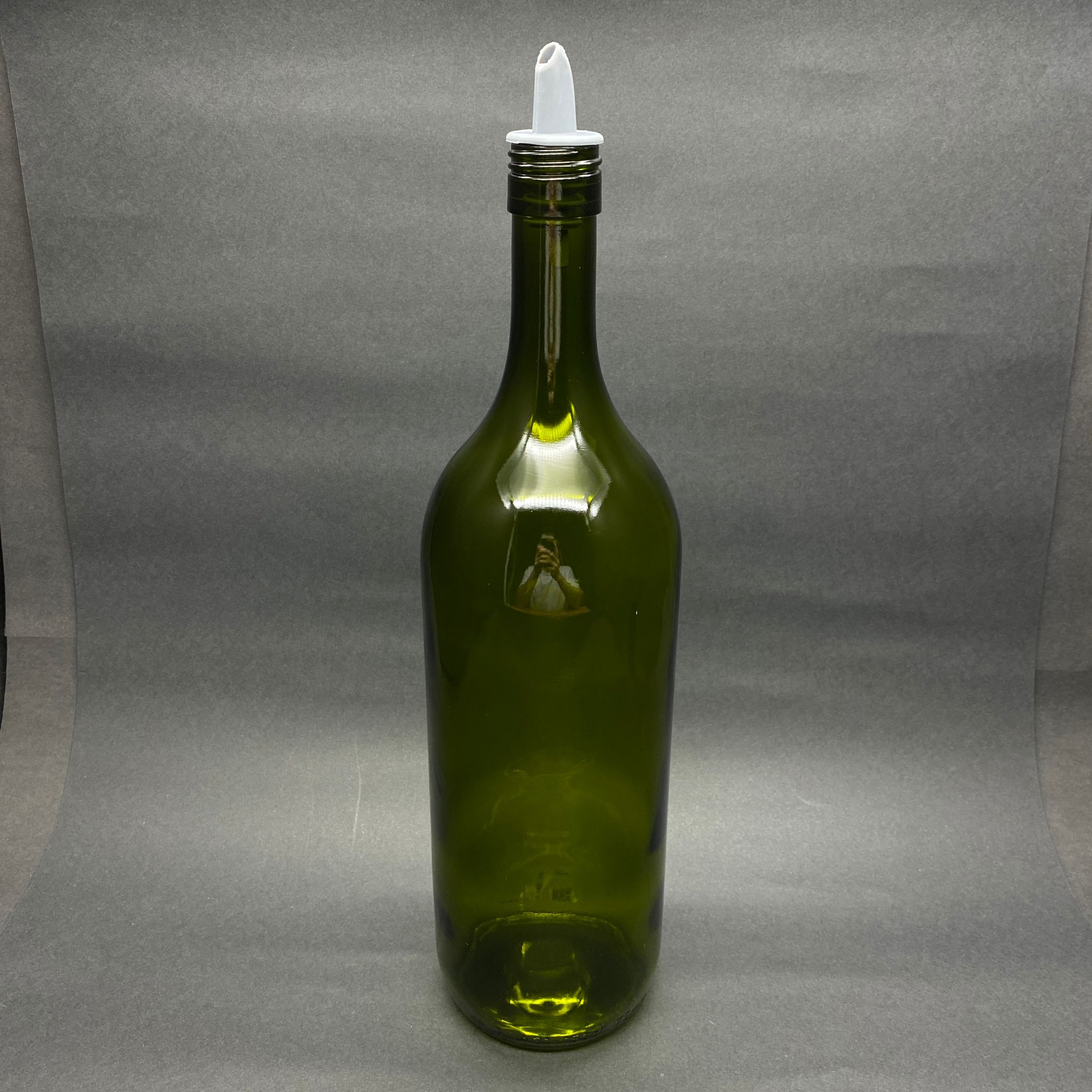 1500 Cc Yeşil Cam Şişe - Silikon Gri Tıpalı - 1500 Ml Yağ Şişesi - Sirke Şişesi - 1,5 Litre Yağdanlık Cam Şişe
