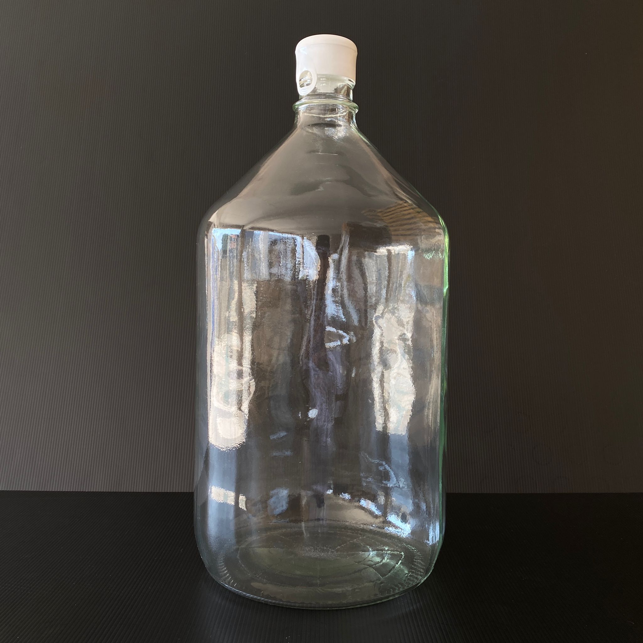 15000 Cc Cam Damacana - Plastik Yırtmaçlı Kilitli Kapaklı - 15 Litre Kapaklı Cam Şişe