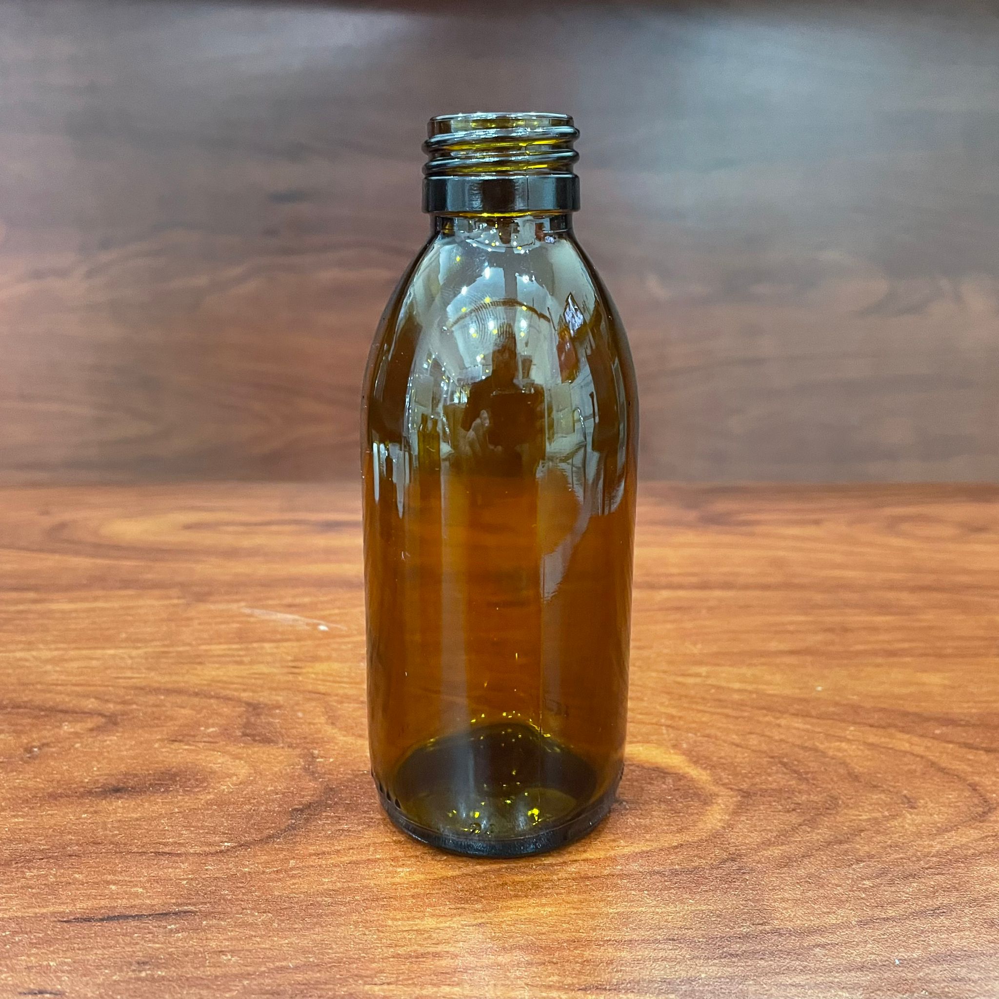 160 Cc Amber Cam Şişe  -Kapaksız (28 Ağız) - 160 Ml Cam Şişe - Kahverengi Ecza Şişesi - Şişecam Ürün Kodu: 710116 İle Eşdeğerdir