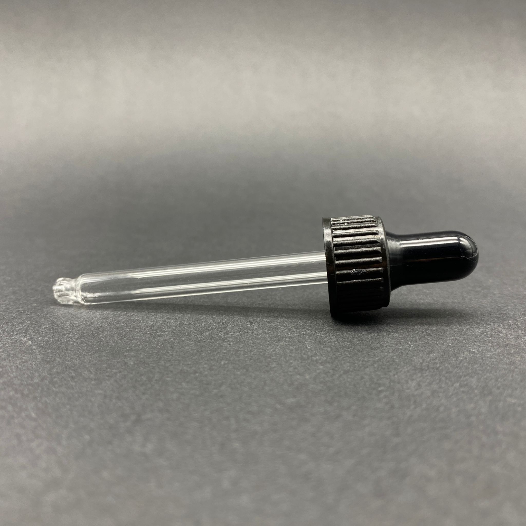 18 Mm Cam Damlalık Takım - Parlak Emzik+Delikli Siyah Plastik Kapak+Cam Pipet - 30 Cc Dropper Şişeler İçin