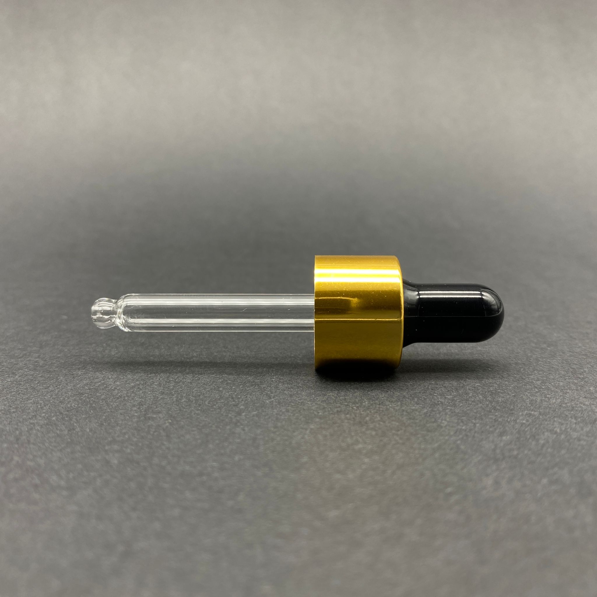 18 Mm Cam Damlalık Takım - Parlak Siyah Emzik+Delikli Gold Metal Kapak+Cam Pipet - 10 Cc Dropper Şişeler İçin