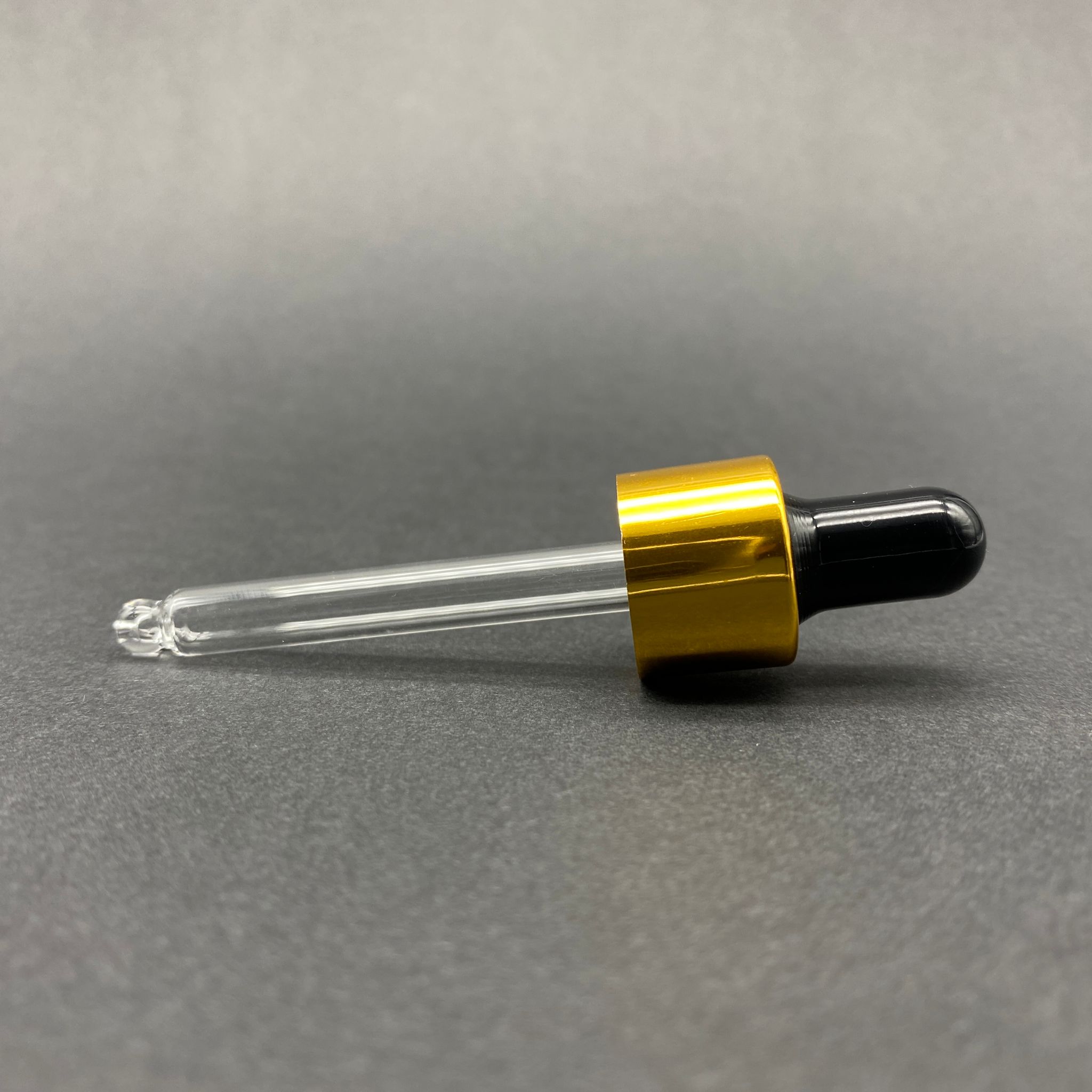 18 Mm Cam Damlalık Takım - Parlak Siyah Emzik+Delikli Gold Metal Kapak+Cam Pipet - 20 Cc Dropper Şişeler İçin