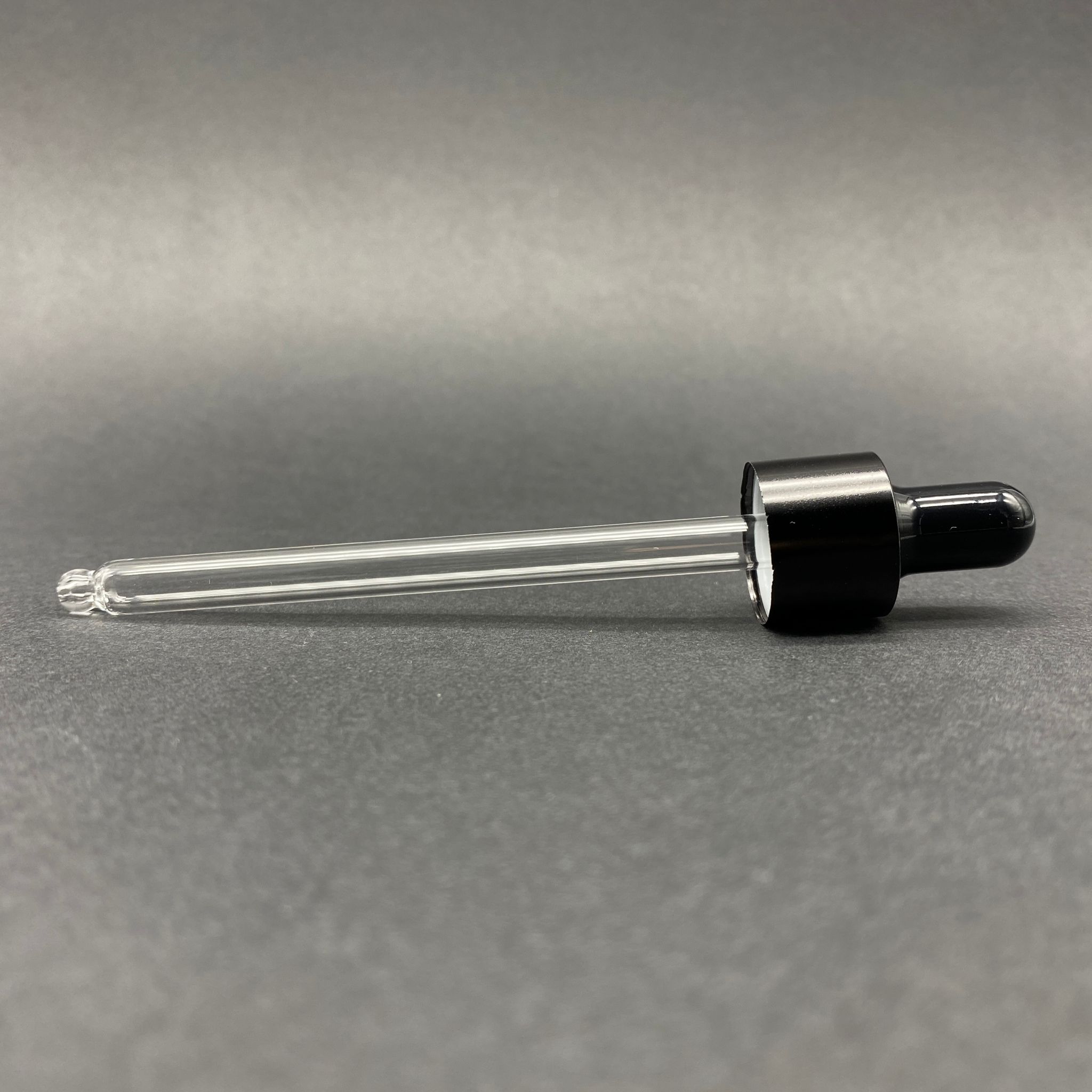 18 Mm Cam Damlalık Takım - Parlak Siyah Emzik+Delikli Siyah Metal Kapak+Cam Pipet - 100 Cc Dropper Şişeler İçin