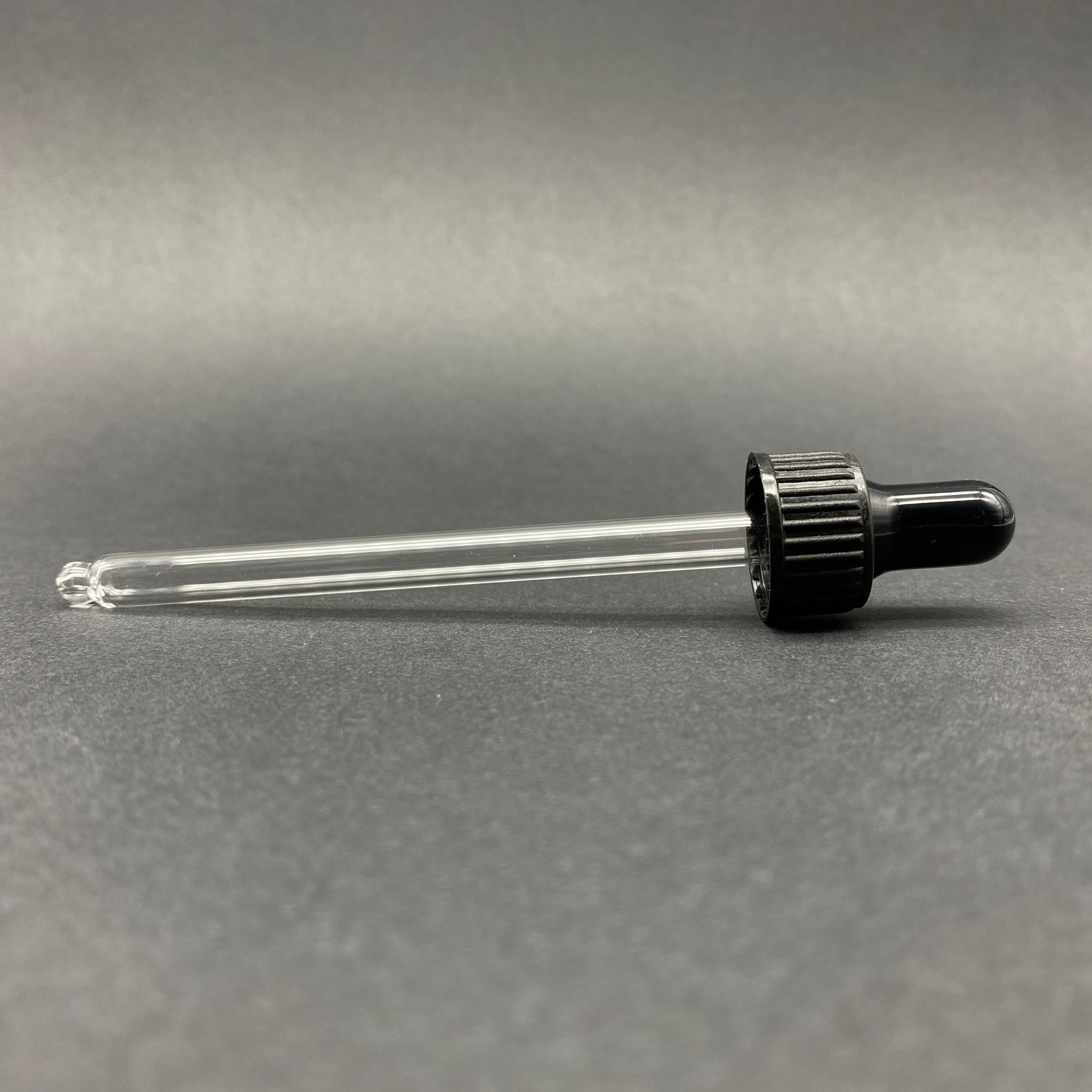 18 Mm Cam Damlalık Takım - Parlak Siyah Emzik+Delikli Siyah Plastik Kapak+Cam Pipet - 100 Cc Dropper Şişeler İçin