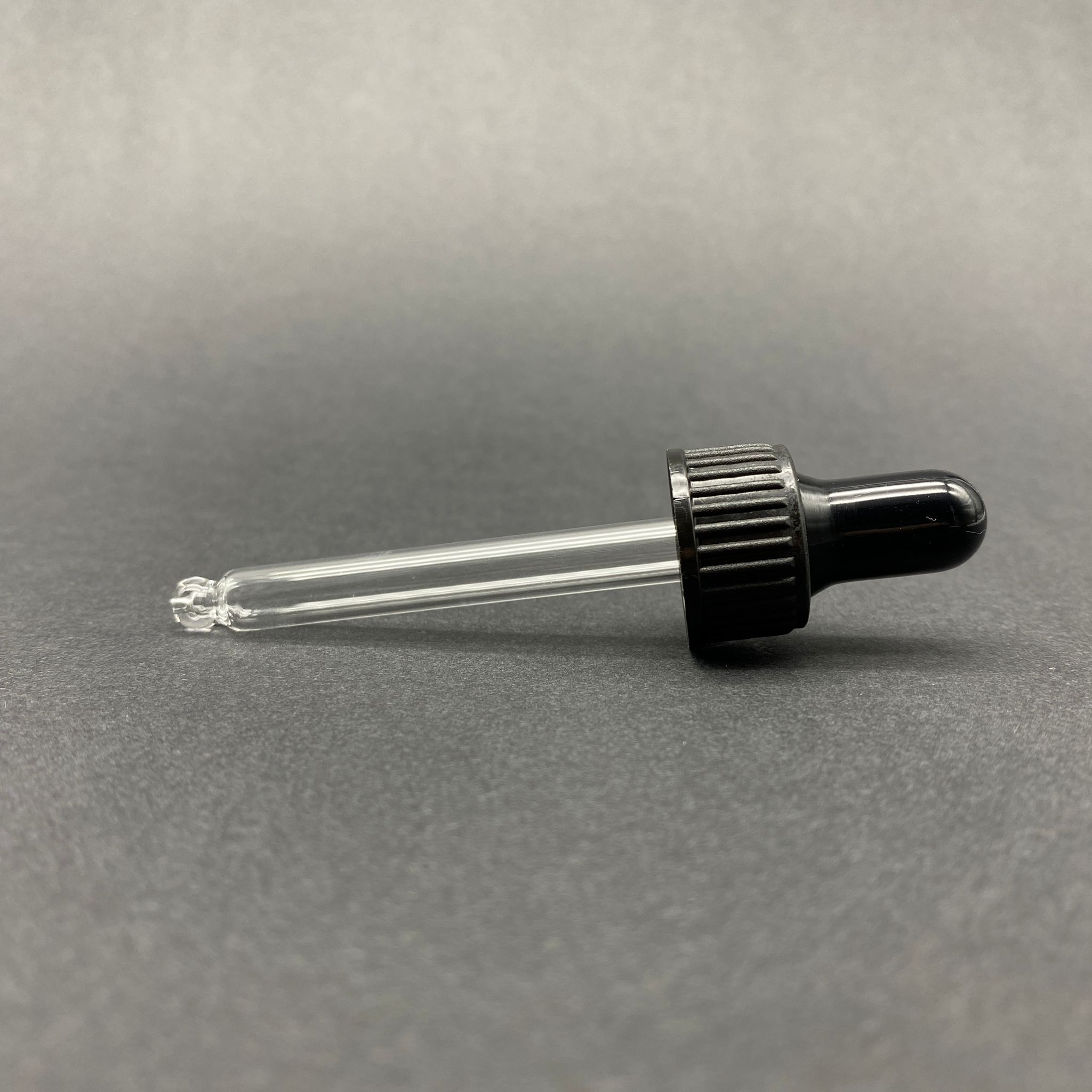 18 Mm Cam Damlalık Takım - Parlak Siyah Emzik+Delikli Siyah Plastik Kapak+Cam Pipet - 20 Cc Dropper Şişeler İçin