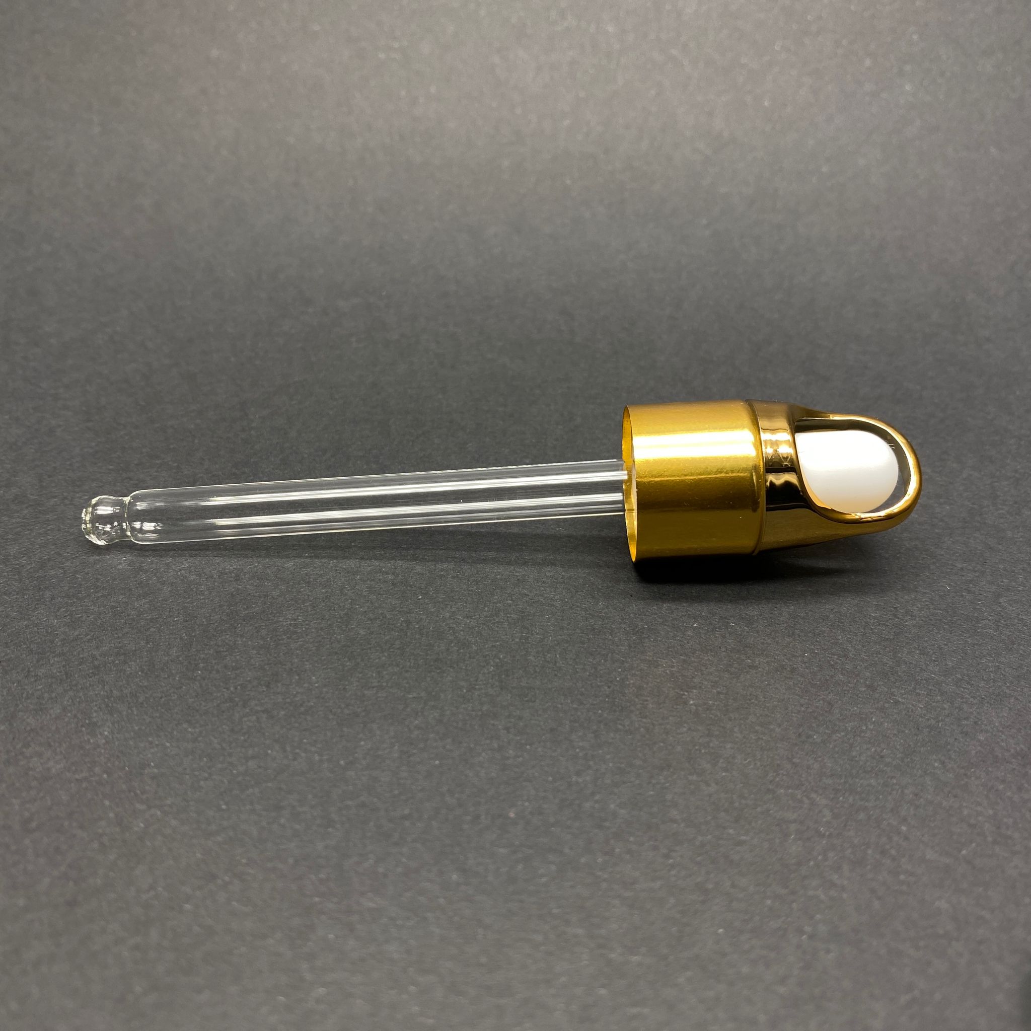 18 Mm Flower - Çiçek Sepeti Model Cam Damlalık Takım - Parlak Beyaz Emzik+ Gold Metal Kapak + Cam Pipet - 50 Cc Dropper Şişe İçin