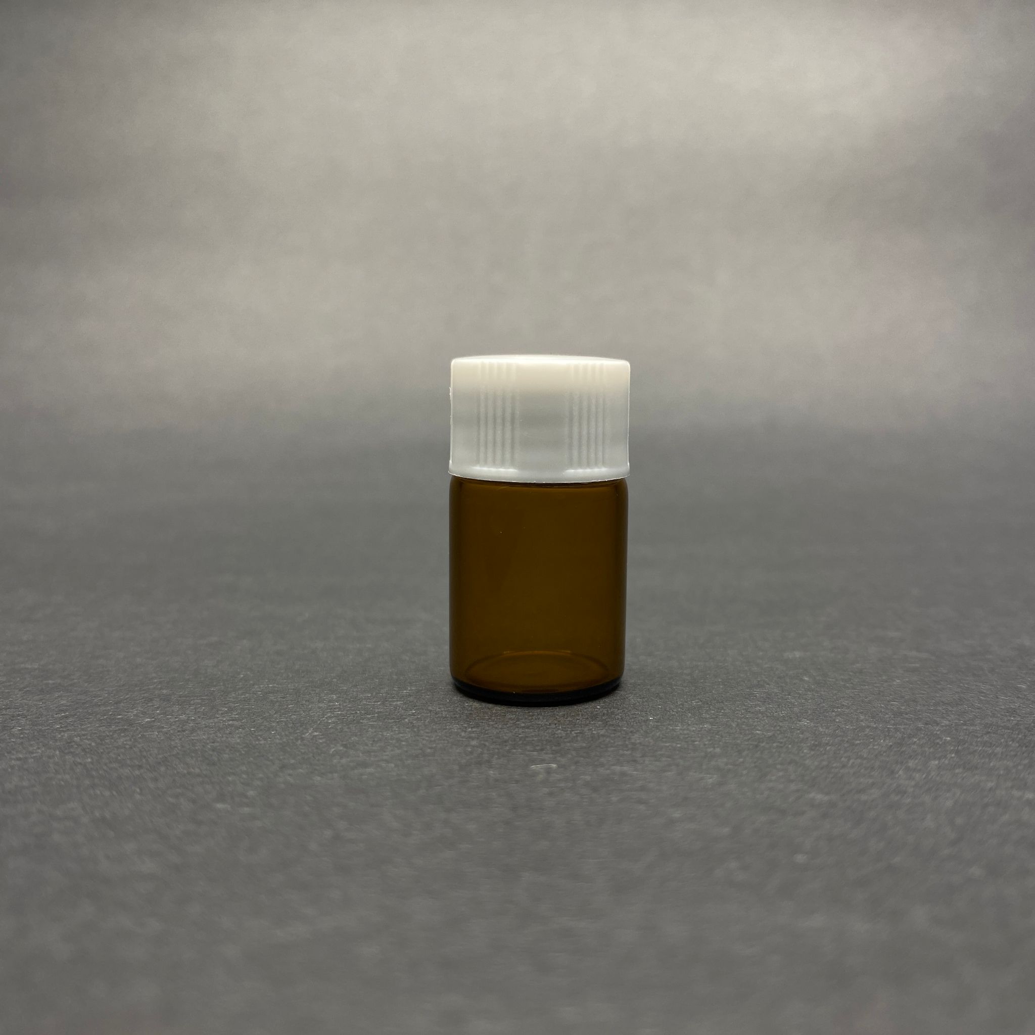2 Cc Amber Cam Şişe - Beyaz Kapaklı - 2 Ml Kapaklı Cam Şişe