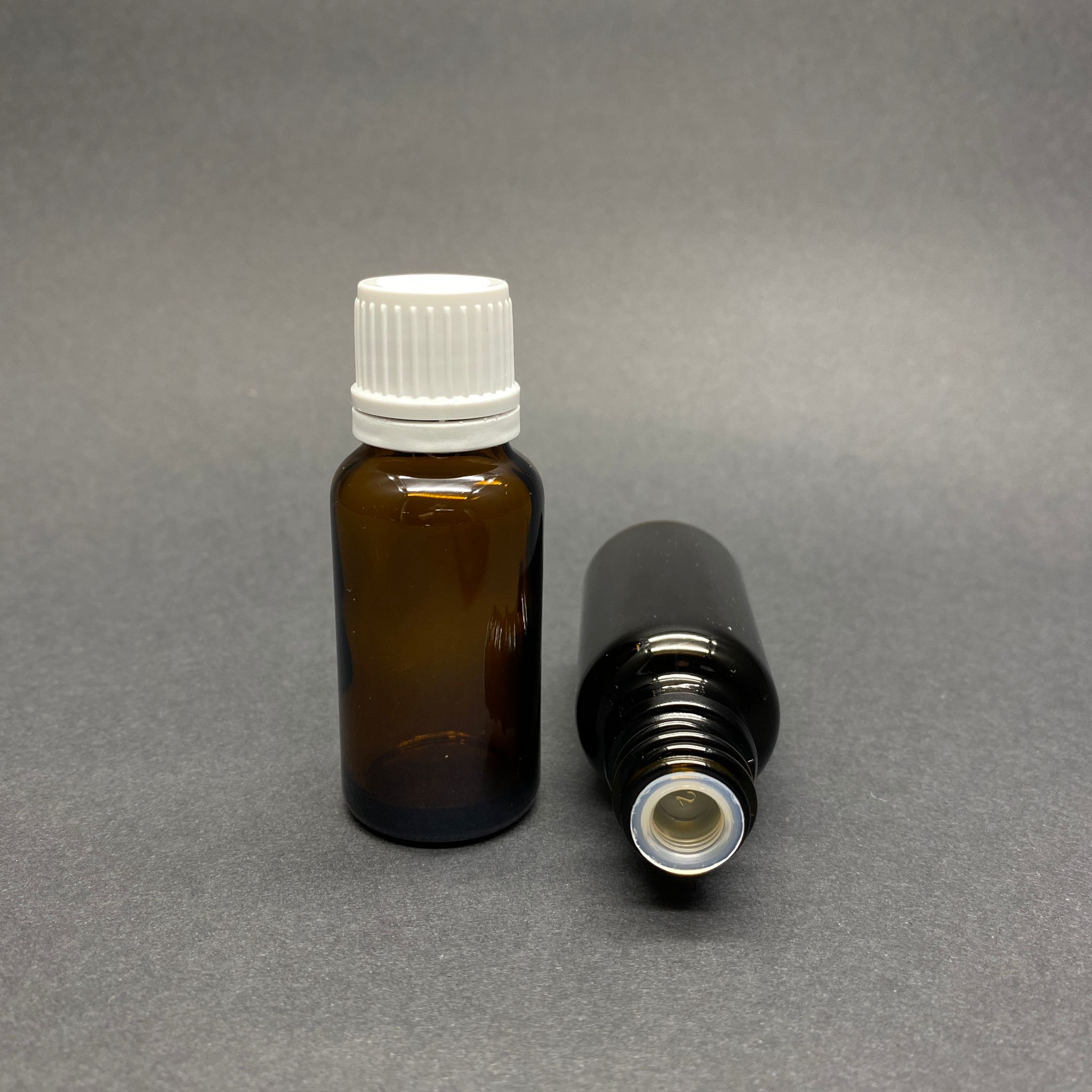 20 Cc Amber Beyaz Kilit Kapaklı - Kör Tıpalı Cam Şişe - 20 Ml Kahverengi Kilitli Kapaklı Kör Tıpalı Cam Şişe