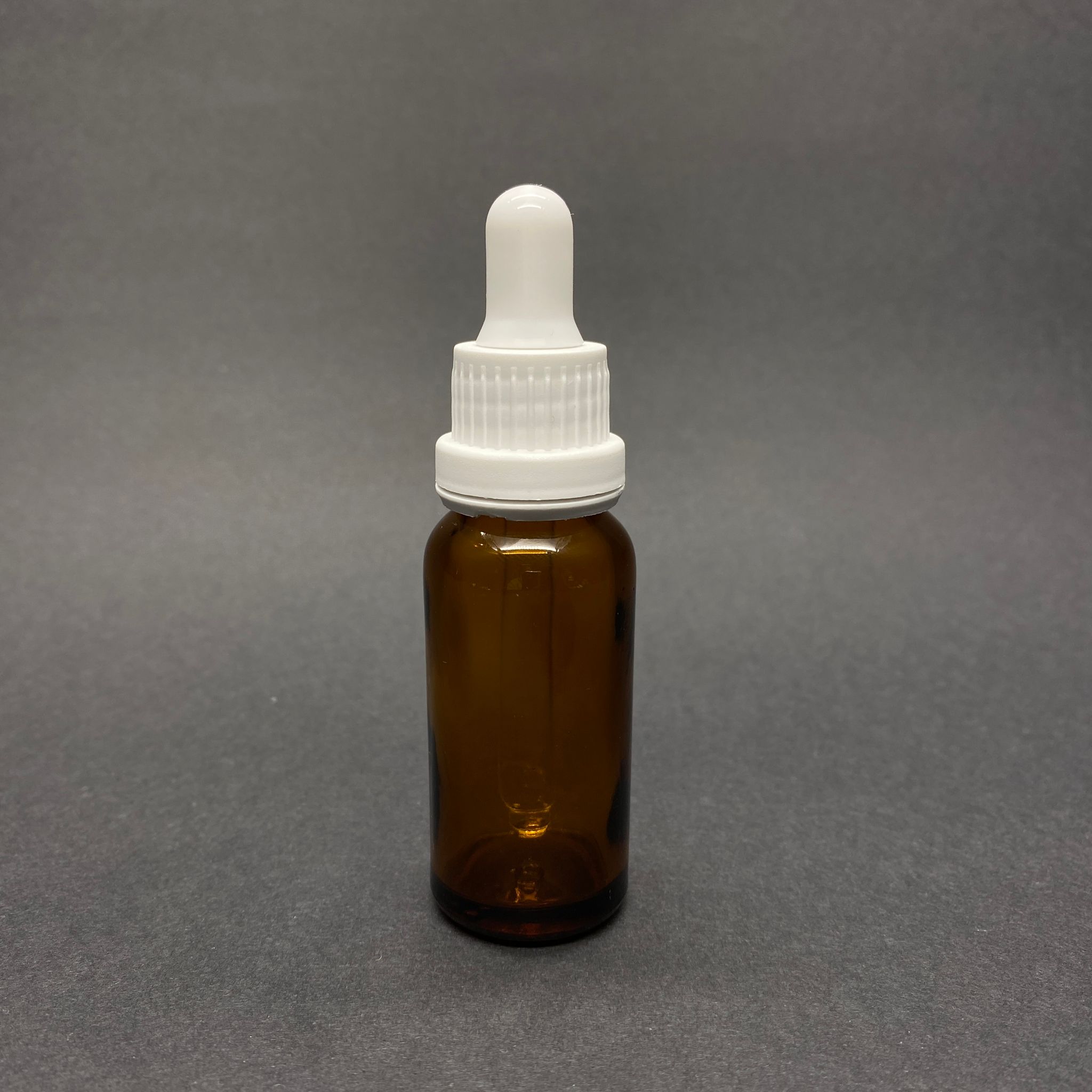 20 Cc Amber Cam Damlalıklı Şişe - Beyaz Emzik - Beyaz Kilitli Plastik Kapak - 20 Ml Kahverengi Kilitli Damlalıklı Cam Şişe