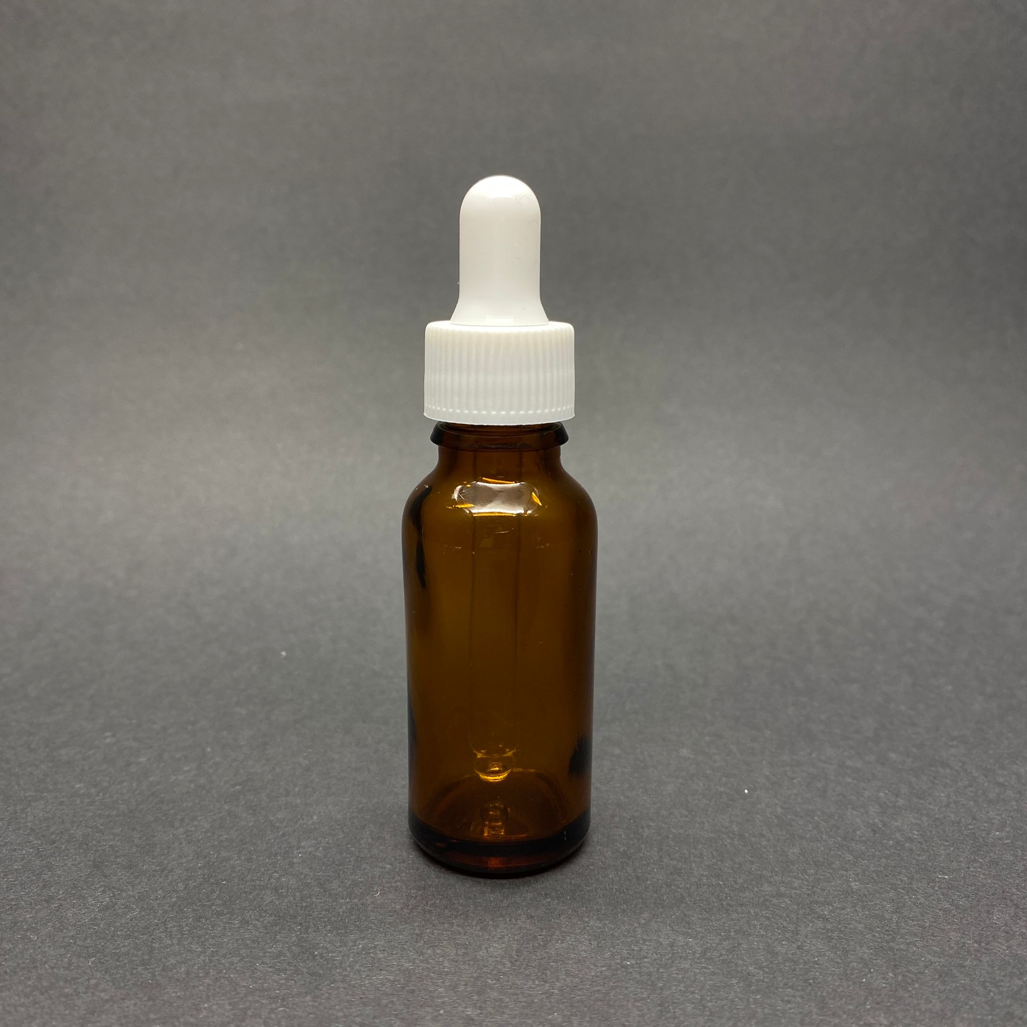 20 Cc Amber Cam Damlalıklı Şişe - Beyaz Emzik - Beyaz Plastik Kapak - 20 Ml Kahverengi Cam Damlalıklı Şişe