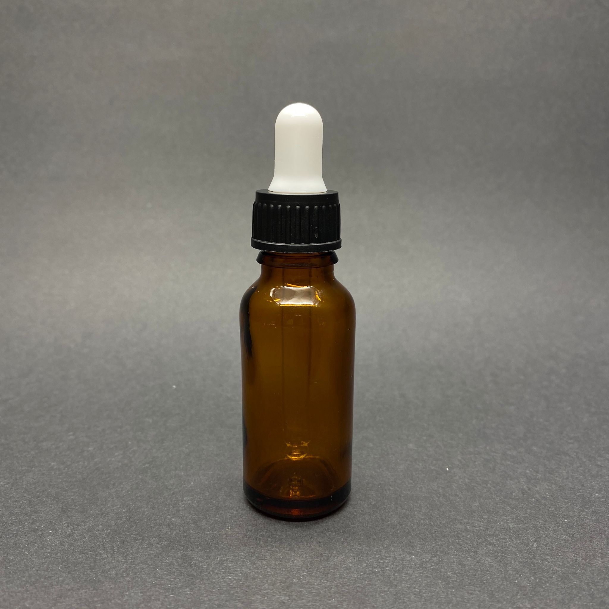 20 Cc Amber Cam Damlalıklı Şişe - Beyaz Emzik - Siyah Plastik Kapak - 20 Ml Kahverengi Cam Damlalıklı Şişe