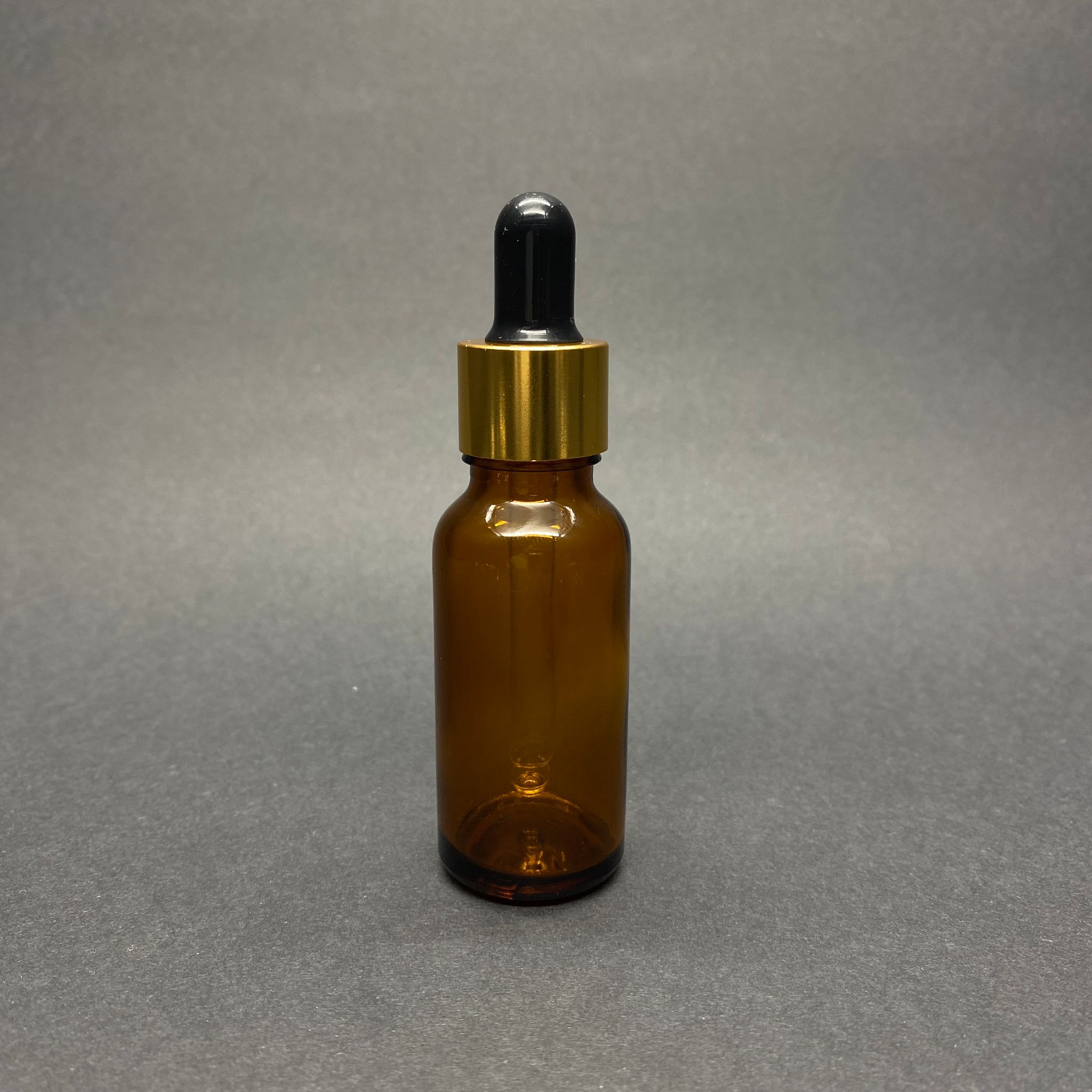 20 Cc Amber Cam Damlalıklı Şişe - Siyah Emzik - Gold Metalik Kapak - 20 Ml Kahverengi Cam Damlalıklı Şişe
