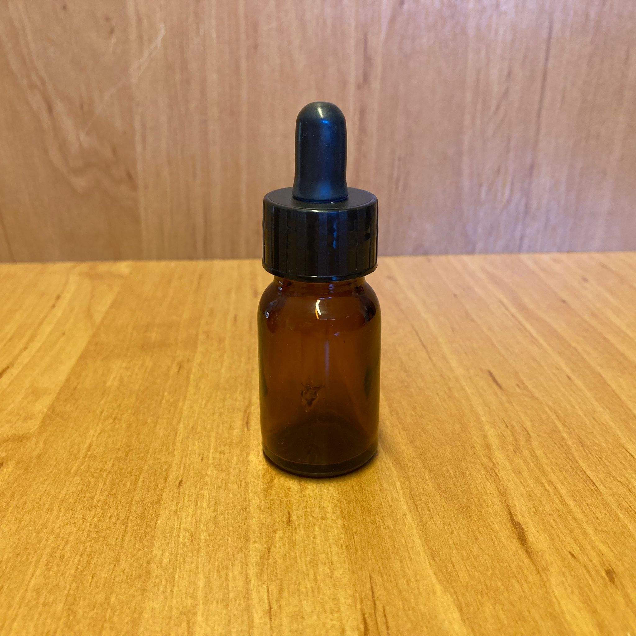20 Cc Amber Cam Damlalıklı Şişe Yeni - Siyah Emzik - Siyah Plastik Kapak - 20 Ml Kahverengi Cam Damlalıklı Şişe