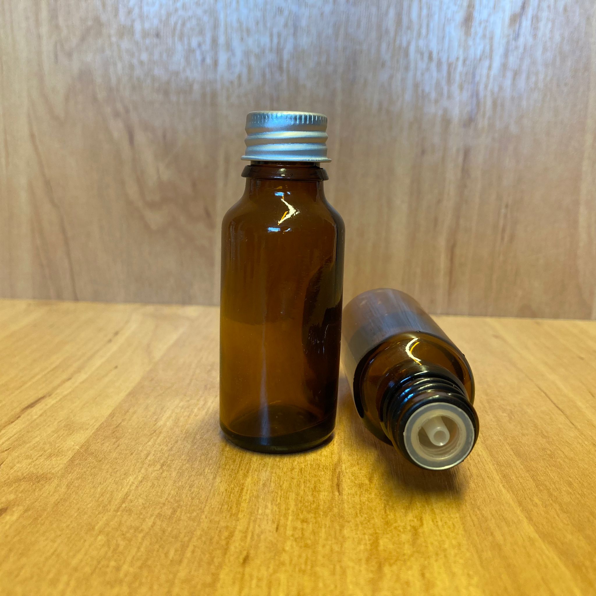 20 Cc Amber İçten Damlalıklı - Gümüş Metal Kapaklı Cam Şişe - 20 Ml Kolonya Tıpalı Cam Şişe