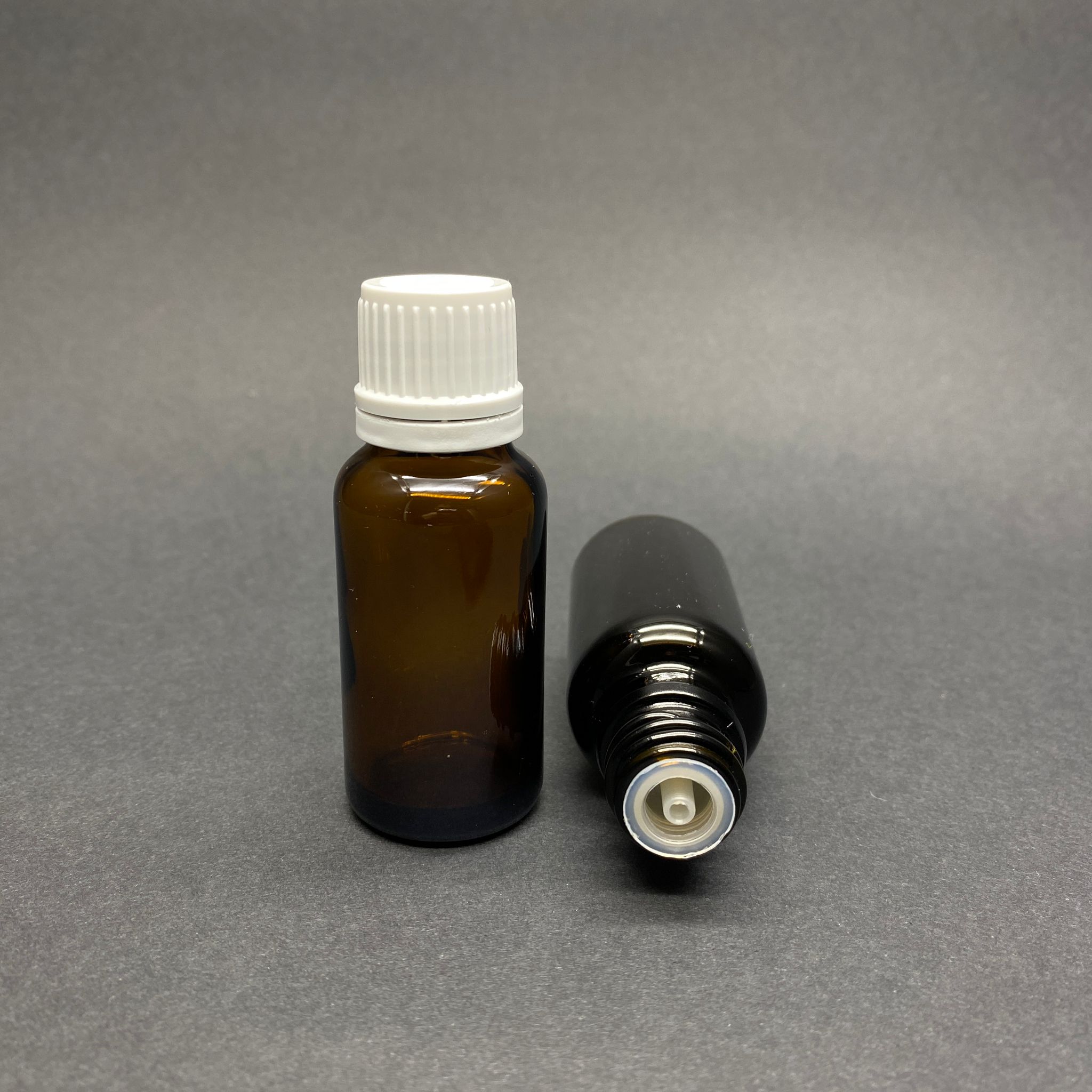 20 Cc Amber İçten Damlalıklı (Opsiyonel Damlalık) - Beyaz Kilitli Kapaklı Cam Şişe - 20 Ml Kolonya Tıpalı Cam Şişe