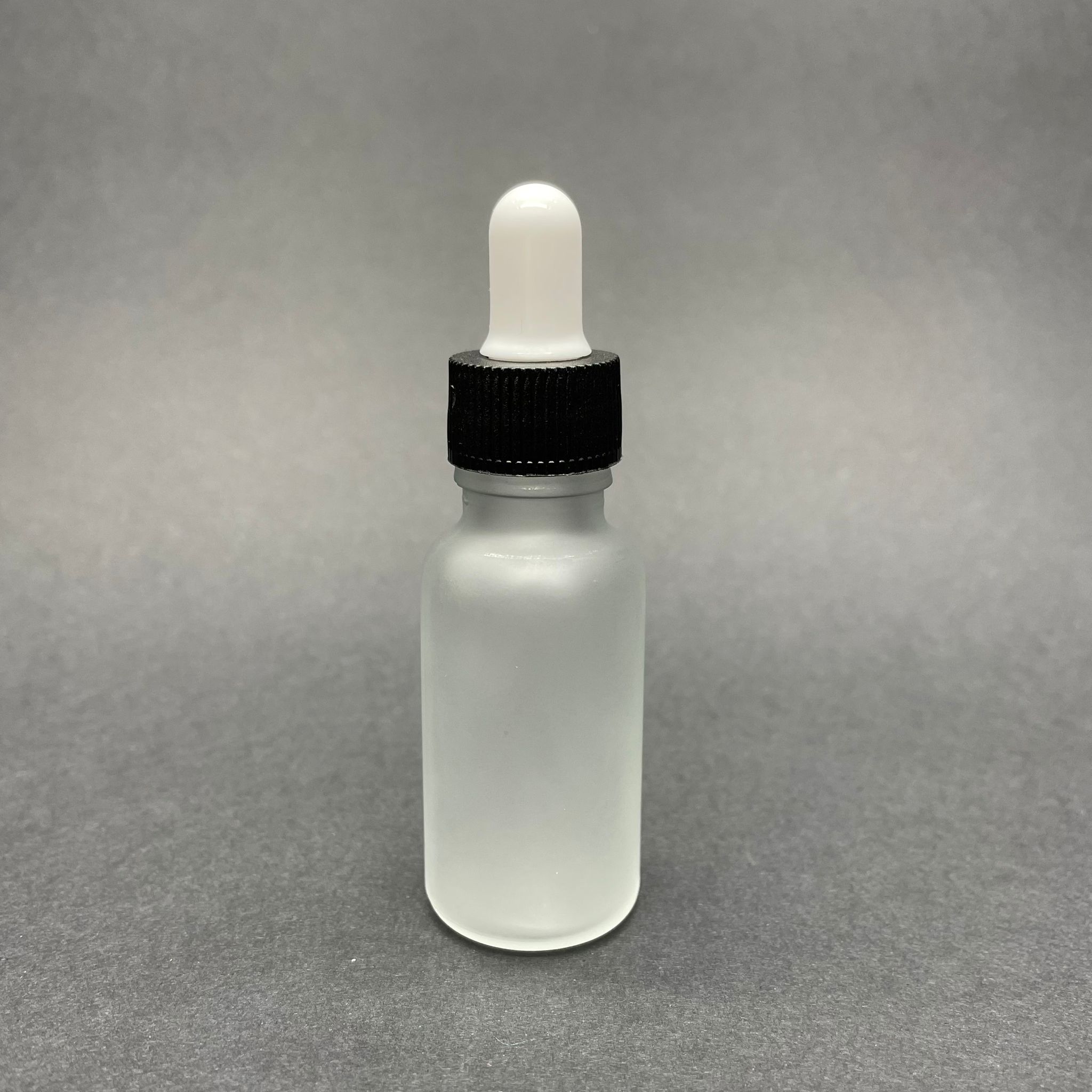 20 Cc Buzlu Cam Damlalıklı Şişe - Beyaz Emzik - Siyah Plastik Kapak - 20 Ml Buzlu Cam Damlalıklı Şişe - Serum Şişesi Damlalıklı - Boş Serum Şişesi - Toptan Damlalıklı Şişe