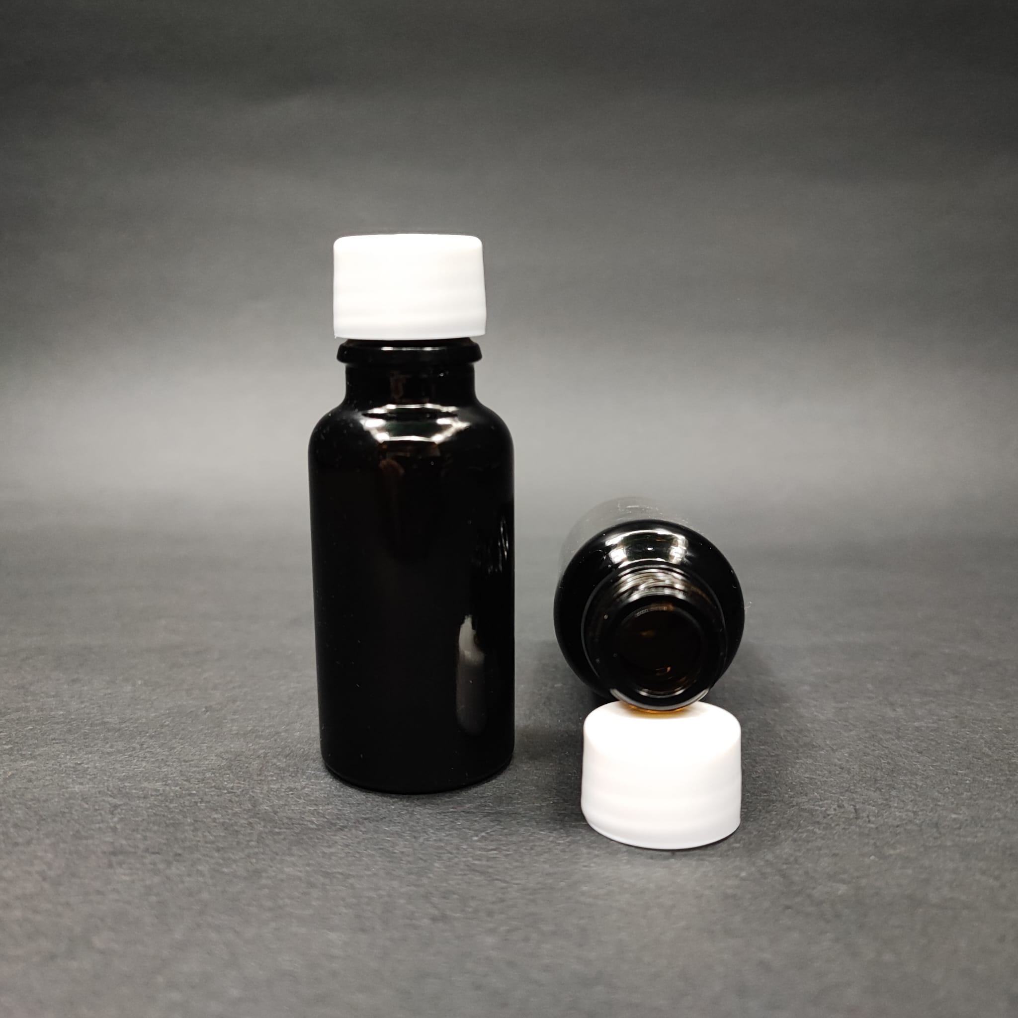 20 Cc Koyu Amber Cam Şişe + Kendinden Contalı Sızdırmaz Beyaz Kapak - 20 Ml Kapaklı Kahverengi Cam Şişe