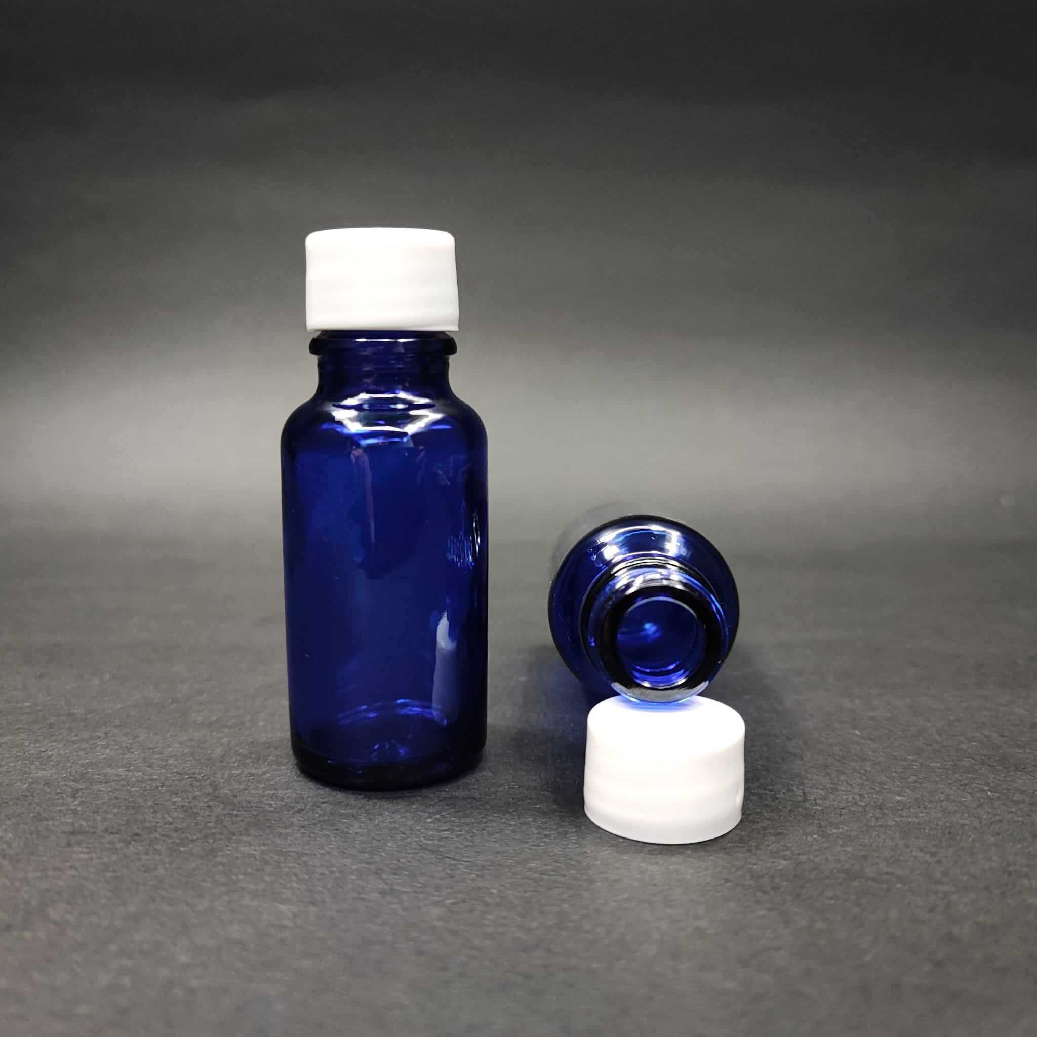 20 Cc Mavi Cam Şişe + Kendinden Contalı Sızdırmaz Beyaz Kapak - 20 Ml Kapaklı Cam Şişe