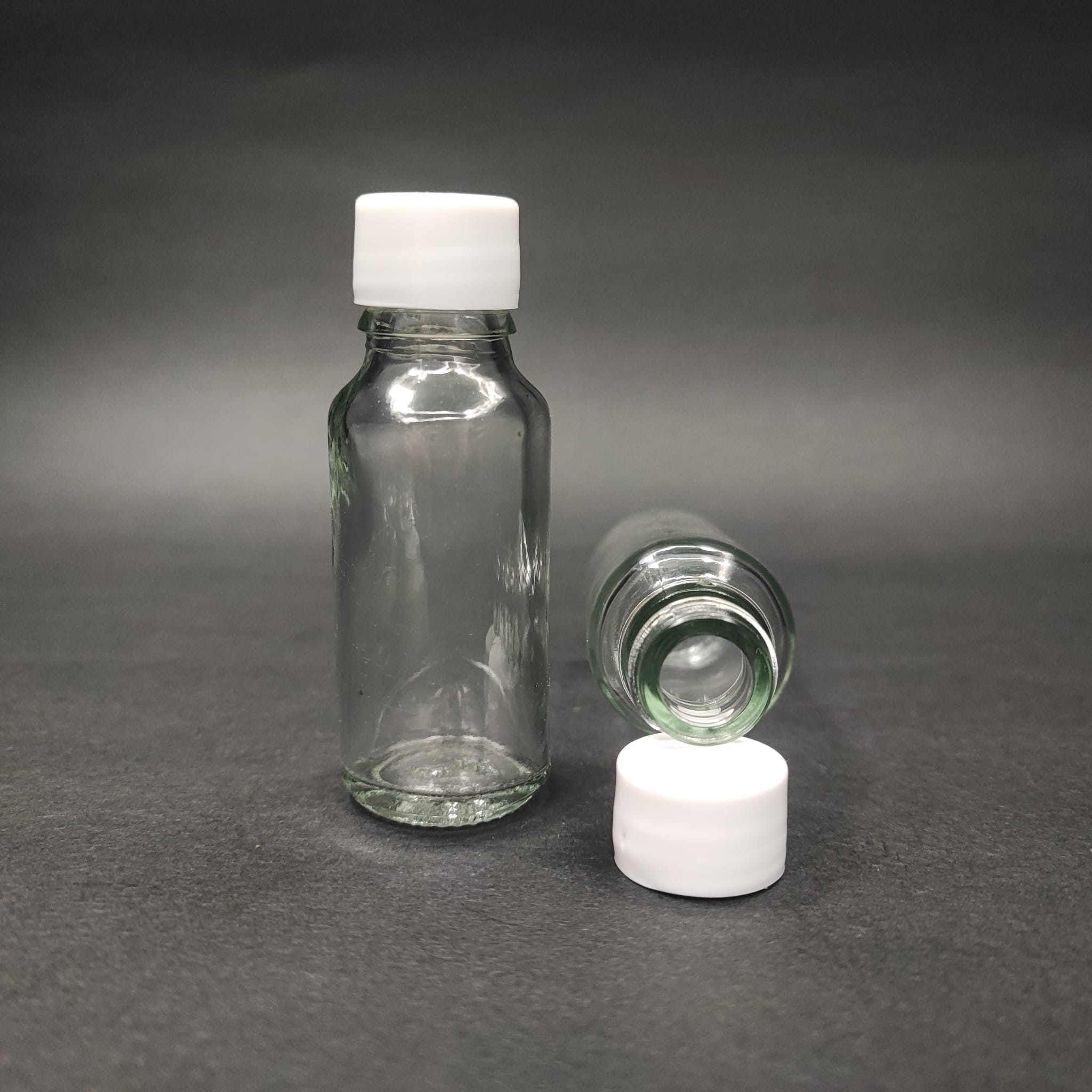 20 Cc Şeffaf Cam Şişe + Kendinden Contalı Sızdırmaz Beyaz Kapak - 20 Ml Kapaklı Cam Şişe
