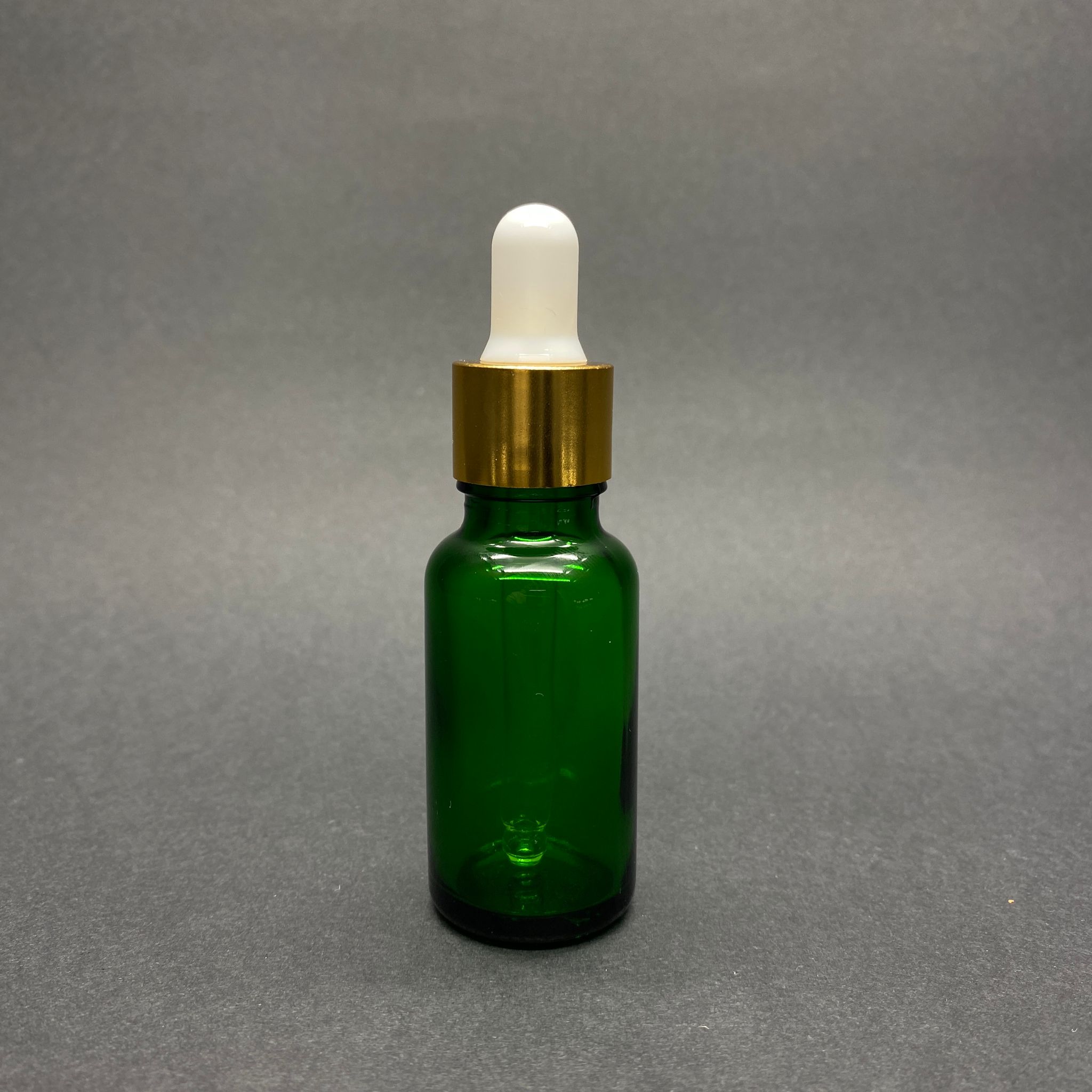 20 Cc Yeşil Cam Damlalıklı Şişe - Beyaz Emzik - Gold Metalik Kapak - 20 Ml Yeşil Cam Damlalıklı Şişe