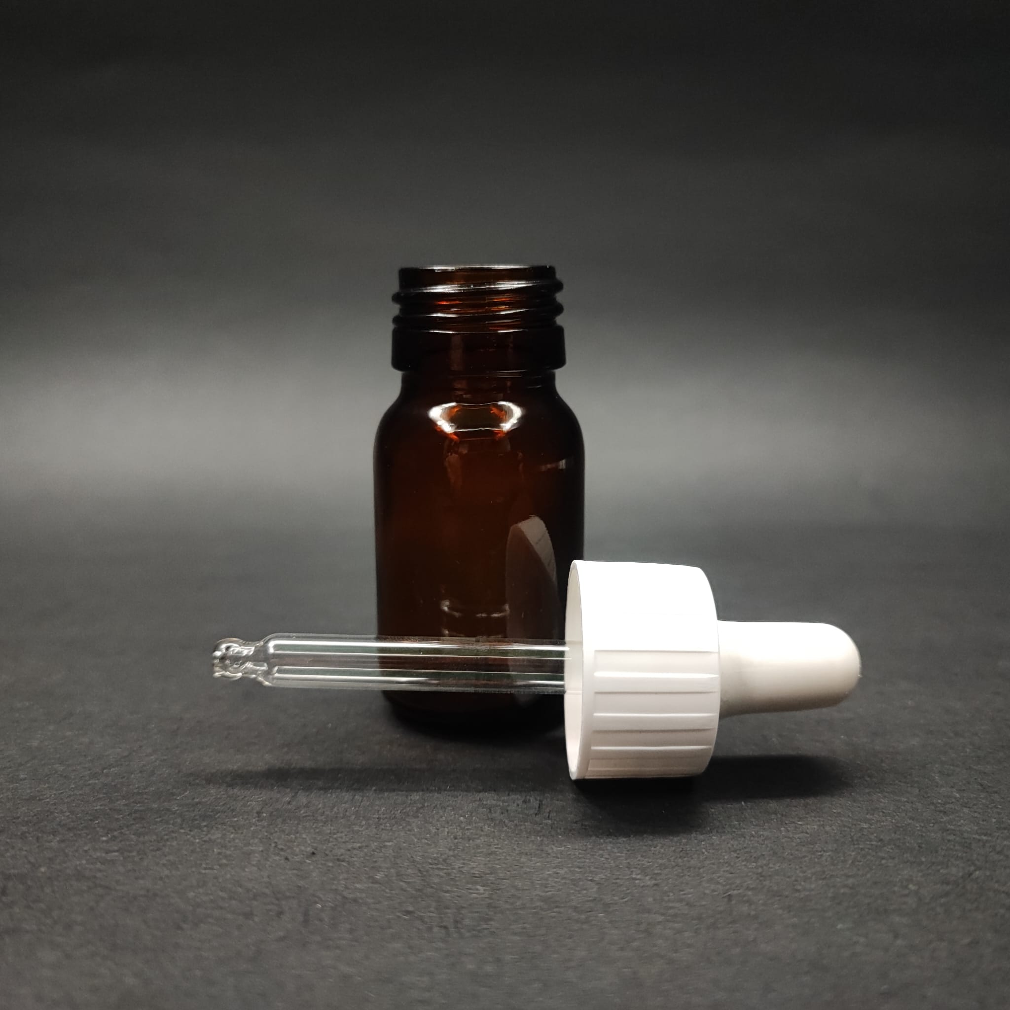 20 Ml Dolumu Kolay, Geniş Ağızlı Cam Damlalıklı Şişe (25 Mm Ağız)  - 20 Cc Beyaz Damlalıklı Cam Ecza Şişesi - Amber Kahverengi