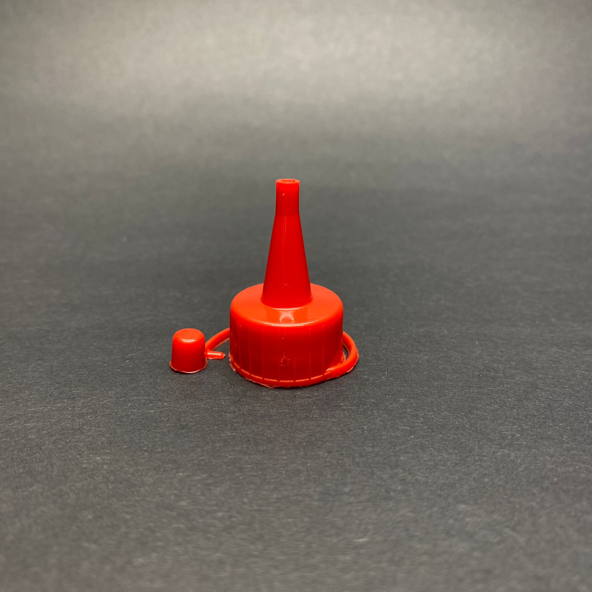 20 Mm Akıtıcı Kırmızı (Yağdanlık Kapak)