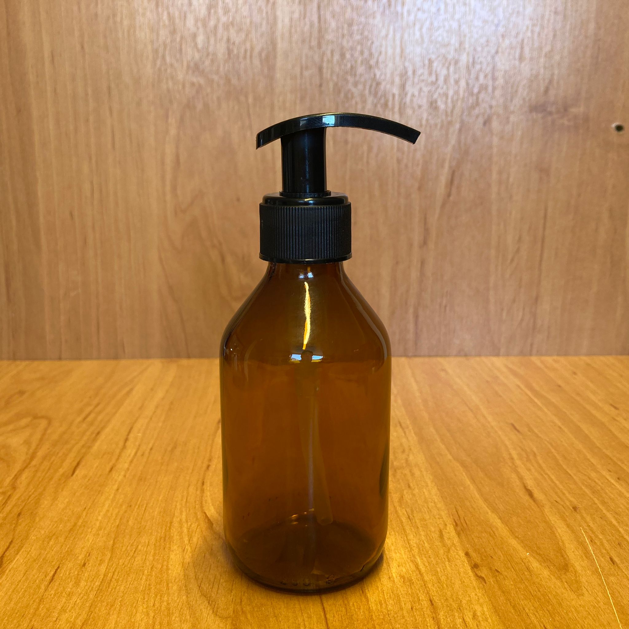 200 Cc Amber Cam Şişe - Siyah Pompalı - 200 Ml Kahverengi Pompalı Şişe