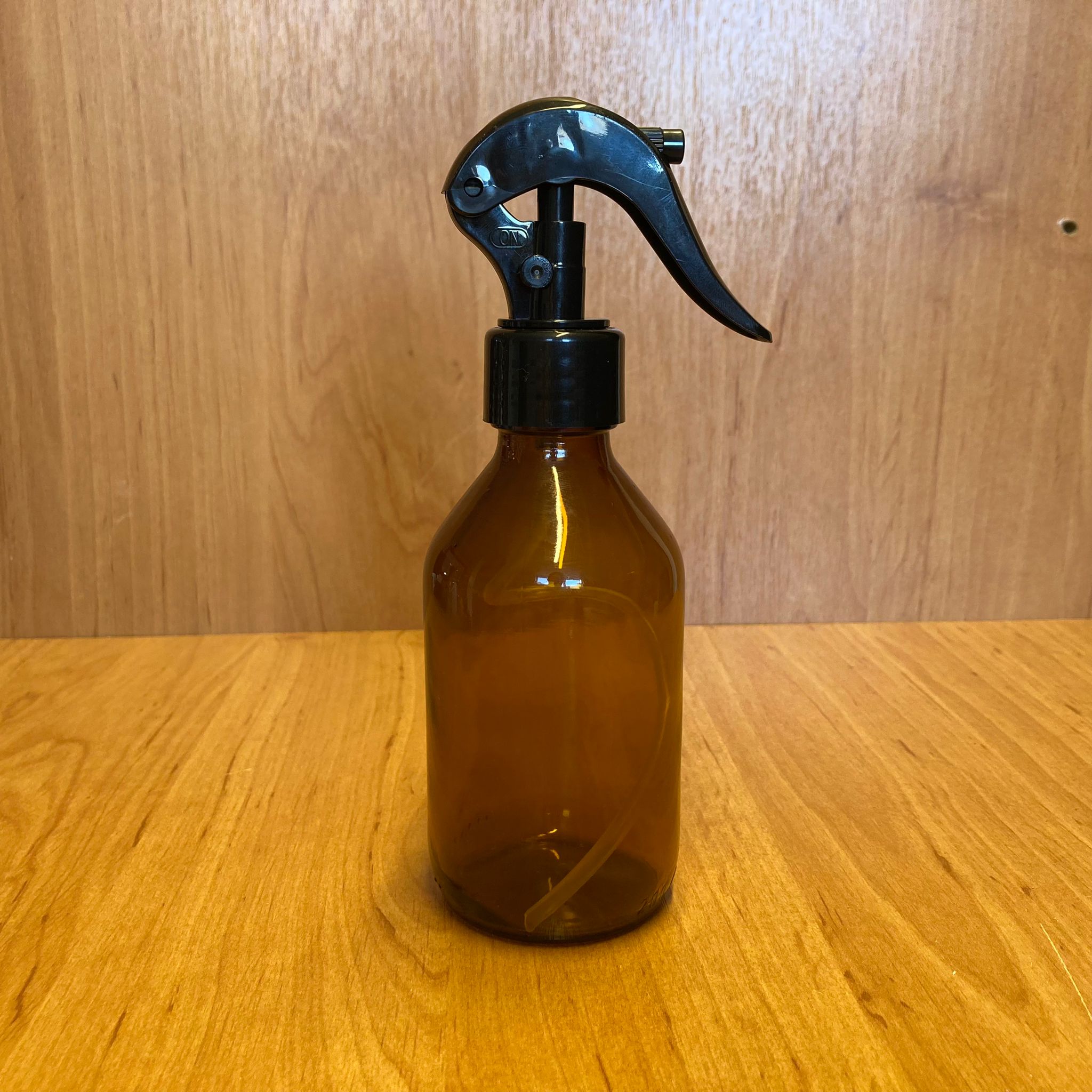 200 Cc Amber Cam Şişe - Siyah Triger Spreyli - 200 Ml Kahverengi Spreyli Şişe