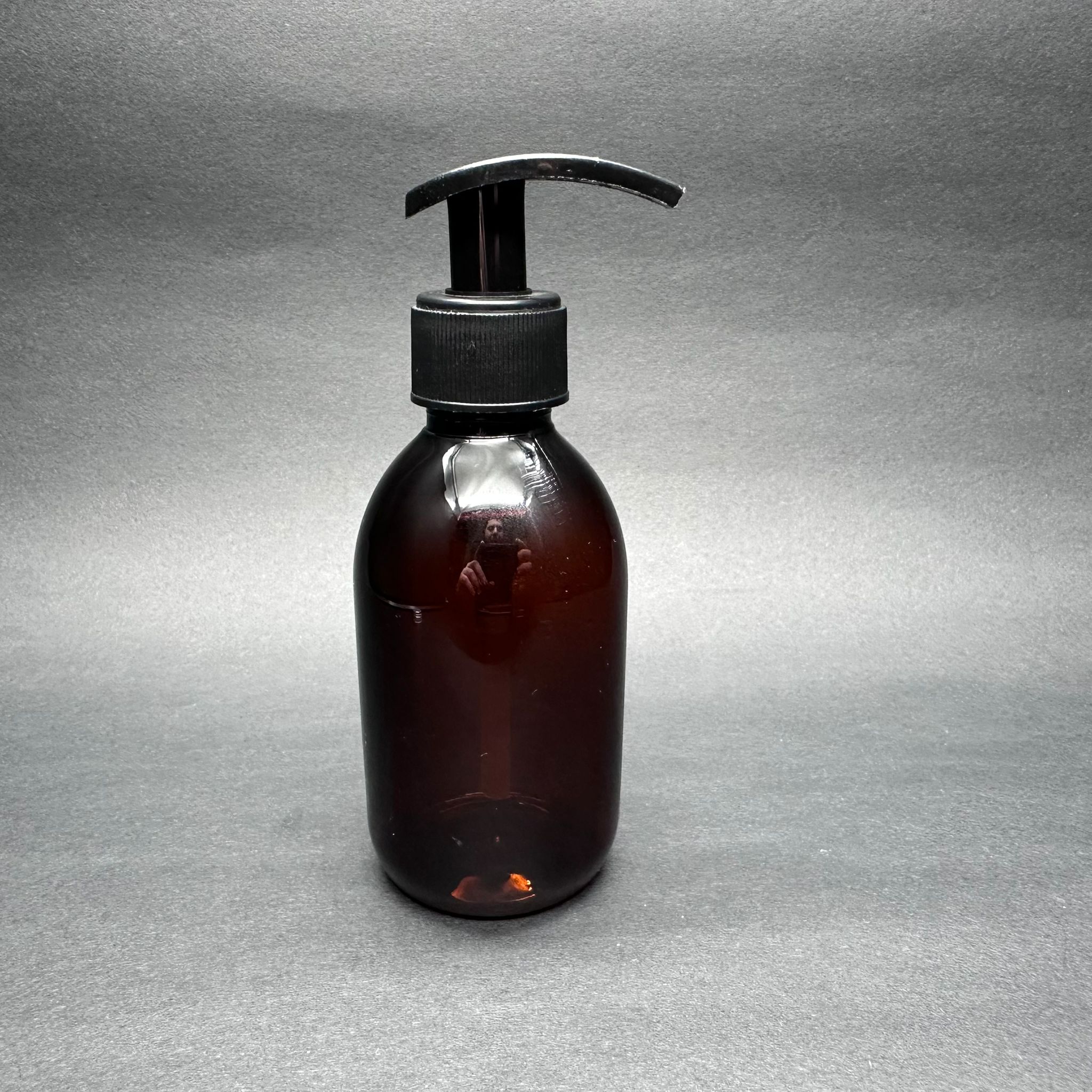 200 Cc Amber Pet Ecza Şişesi - Siyah Pompalı - 200 Ml Kahverengi Plastik Şurup Şişesi (21 Gr)