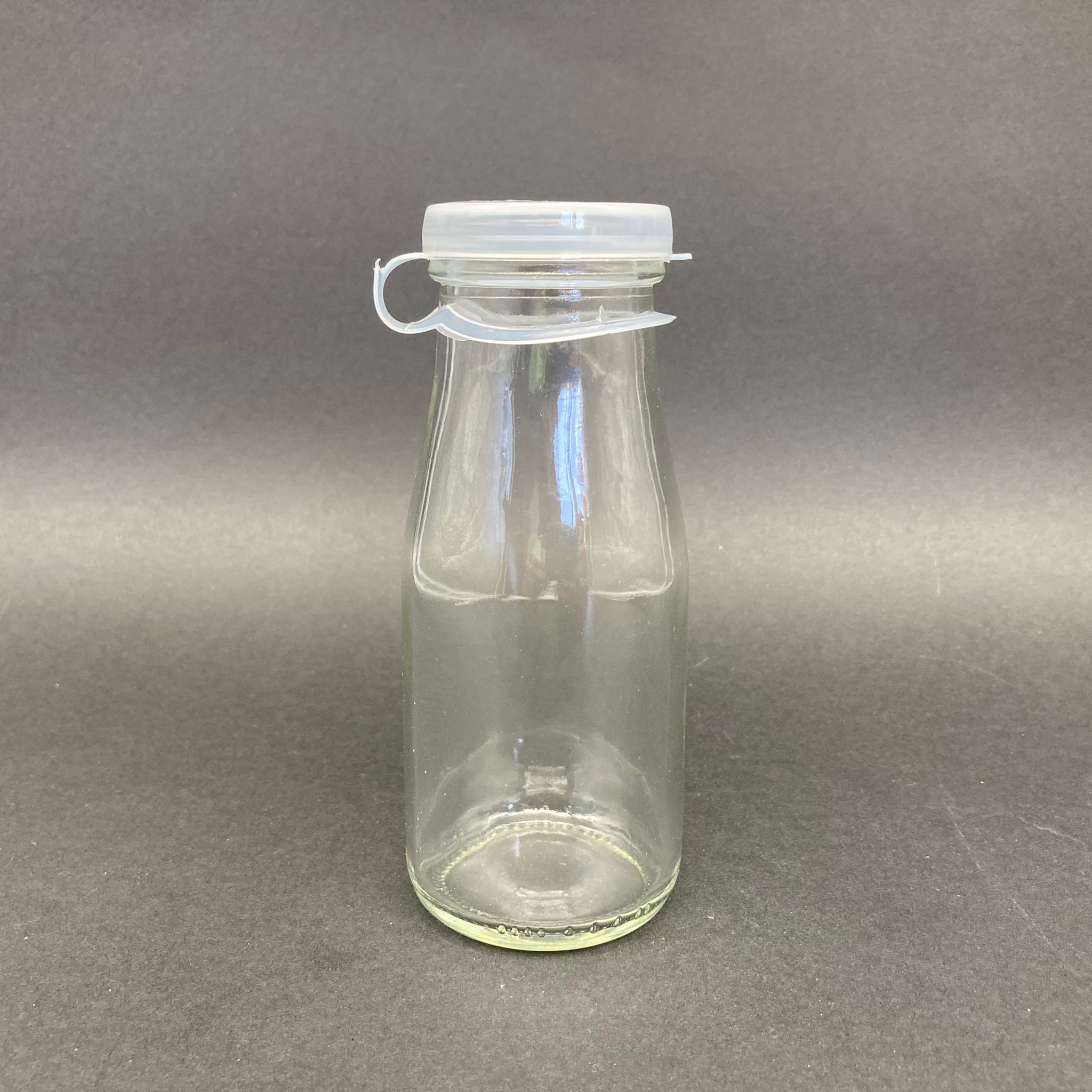 200 Cc Cam Ayran Şişesi - Plastik Kapaklı - 200 Ml Cam Nostalji Ayran Limonata Şişesi - Eski Tip Cam Ayran Şişesi