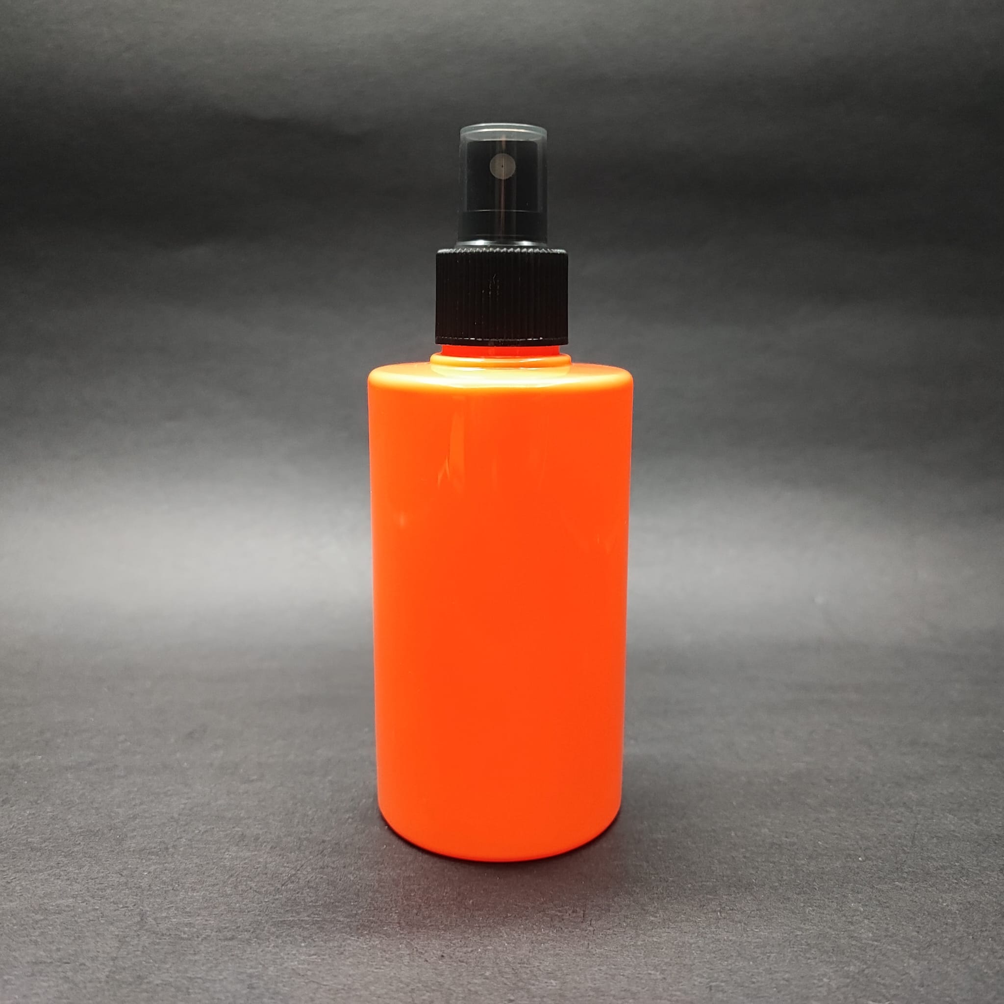 200 Cc Küt Boyunlu Silindir Pet Şişe (24 Gr) - Siyah Spreyli - 200 Ml Plastik Şişe - Turuncu