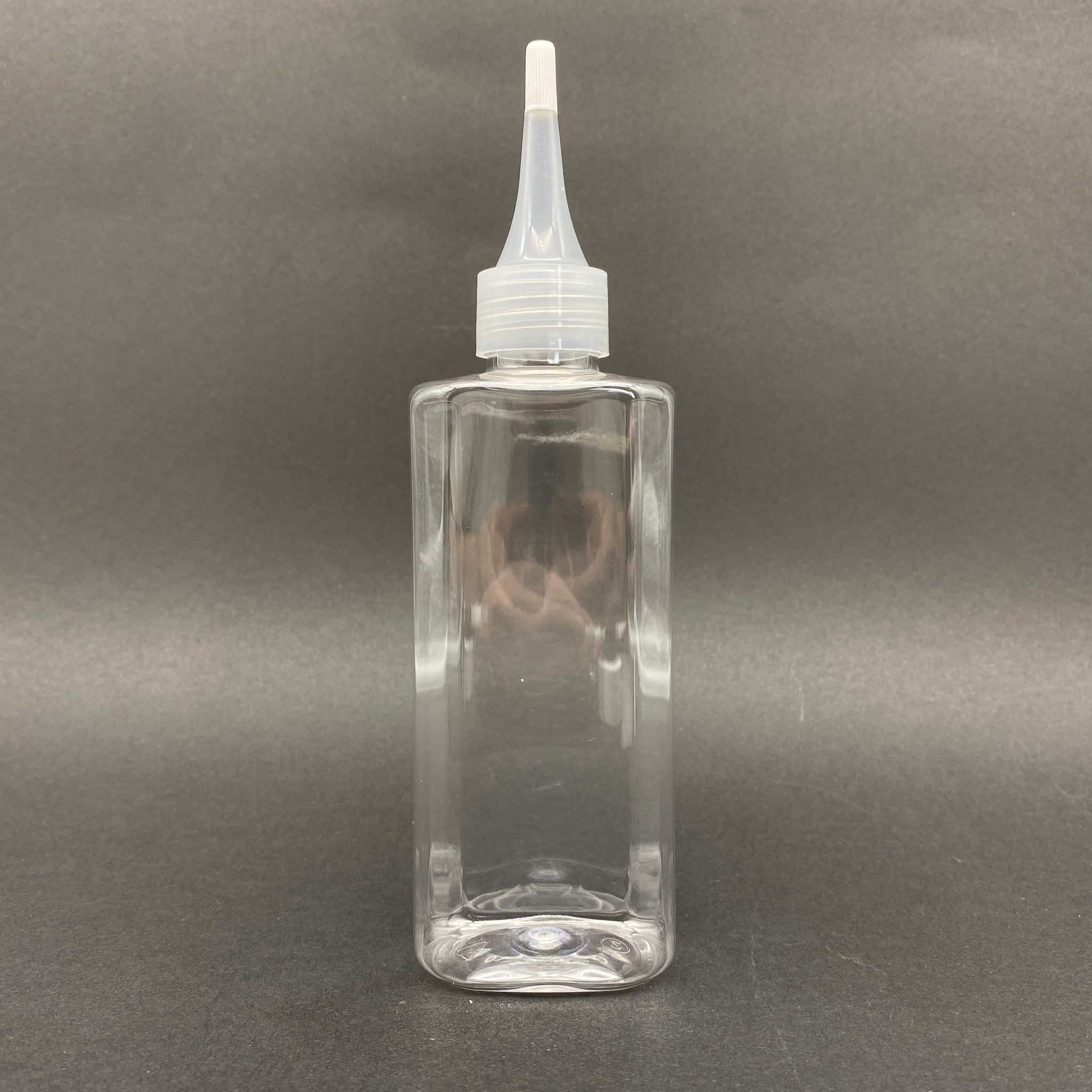 200 Cc Yassı Pet Şişe - Akıtıcı Kapaklı - 200 Ml Plastik Akıtıcılı Şişe