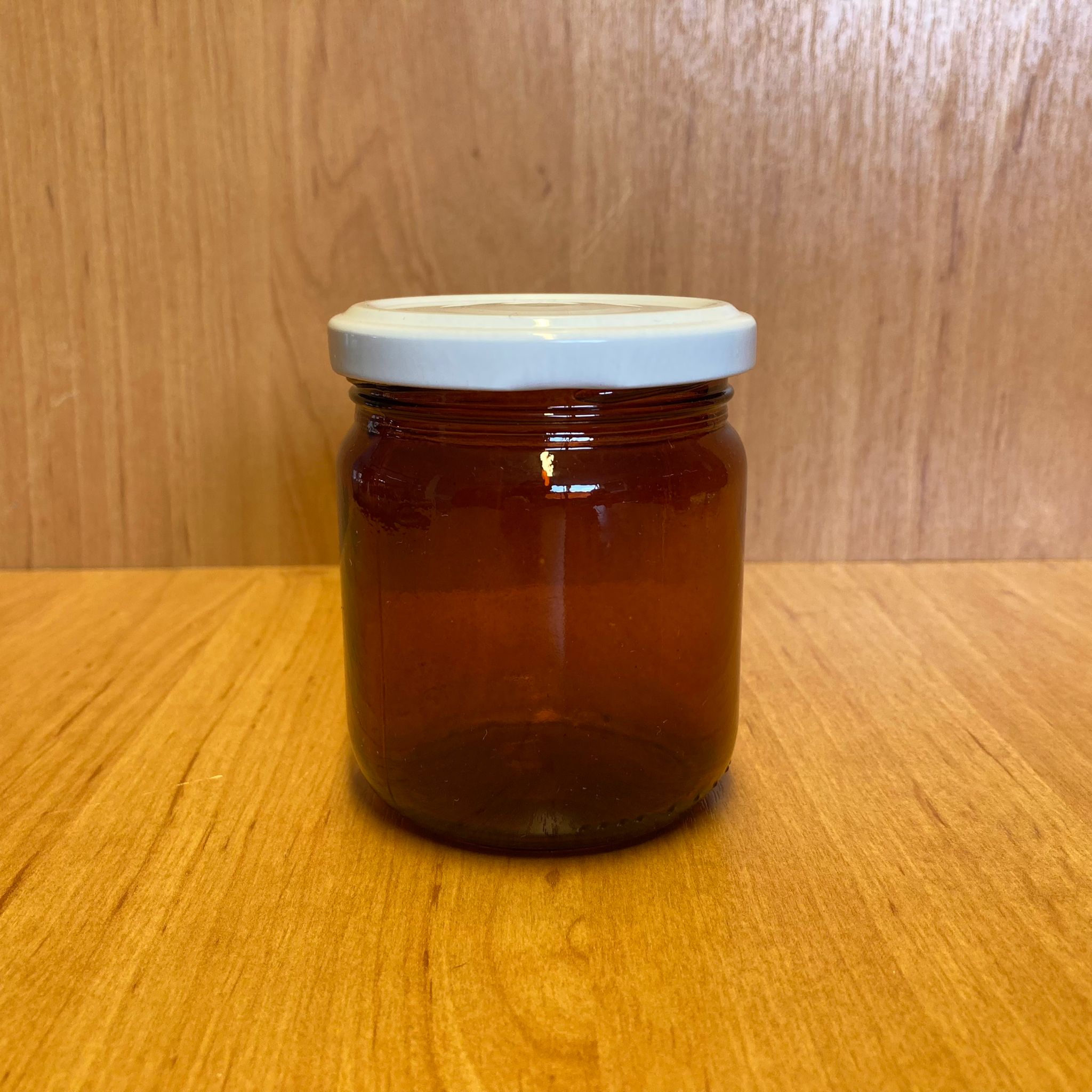 210 Cc Amber Cam Kavanoz - Beyaz Metal Kapaklı - 210 Ml Kahverengi Cam Kavanoz (Kargoda Çizilebilir - İadesi Yoktur)