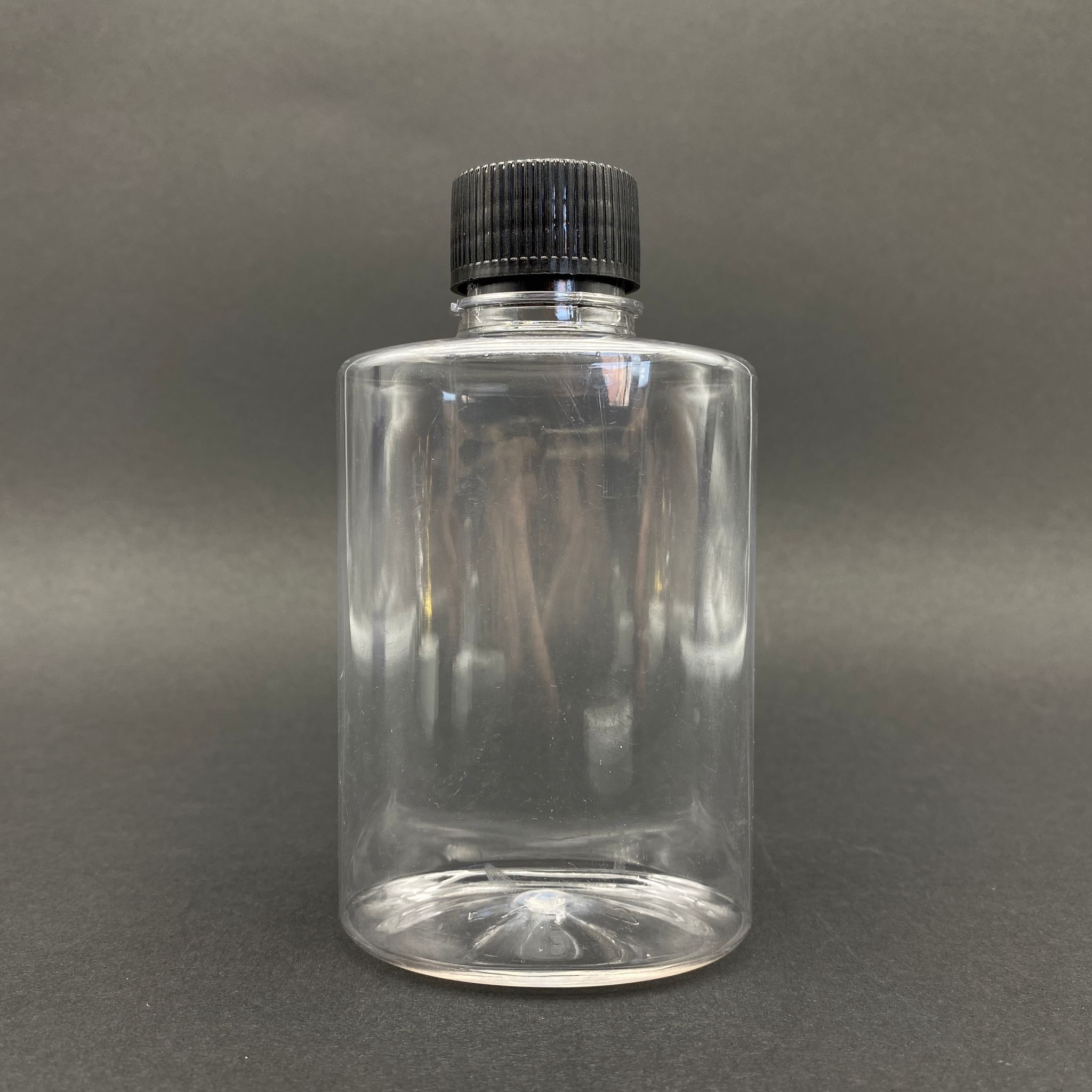 225 Cc Yassı Plastik Şişe - Siyah Kapaklı - 225 Ml Boş Yassı Pet Şişe