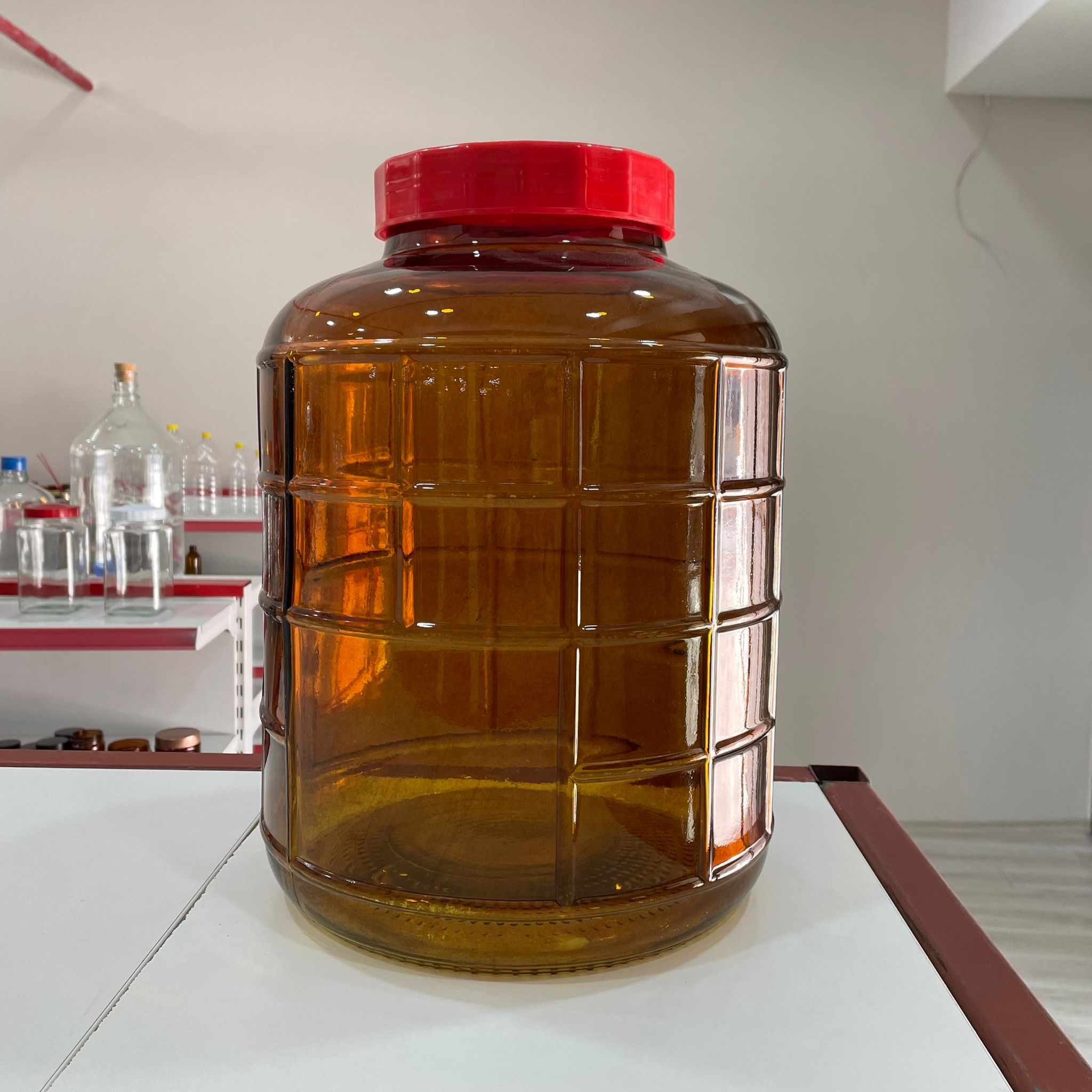 24 Litre Amber Cam Kavanoz Kapaklı - 24000 Cc Cam Kavanoz - Büyük Boy Cam Kavanoz- Kapaklı Takım