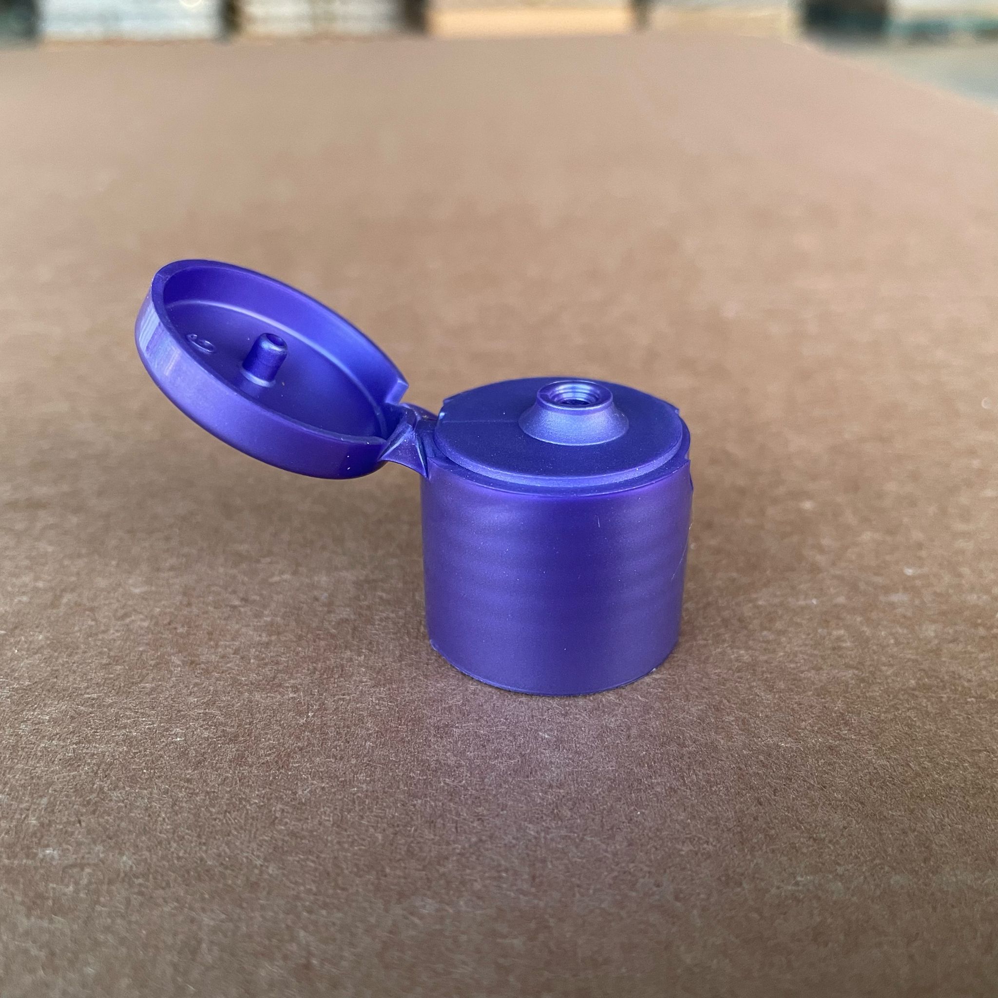 24 Mm Fliptop Kapak Mor (Derin Ağız Şişeler İçin) - Çıtçıt Kapak - Açılır Kapanır Kapak