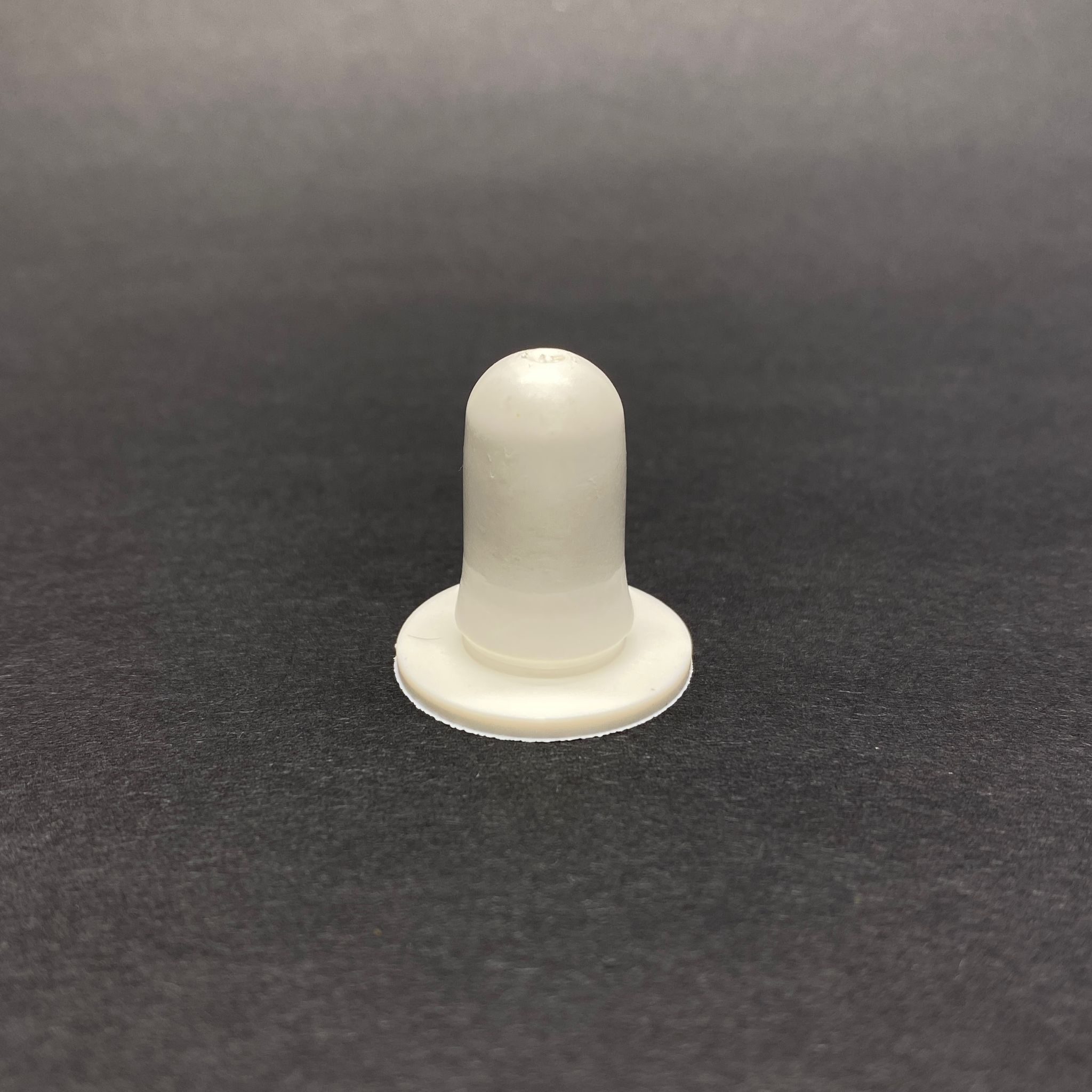 25 Mm Emzik Beyaz (Damlalık İçin)