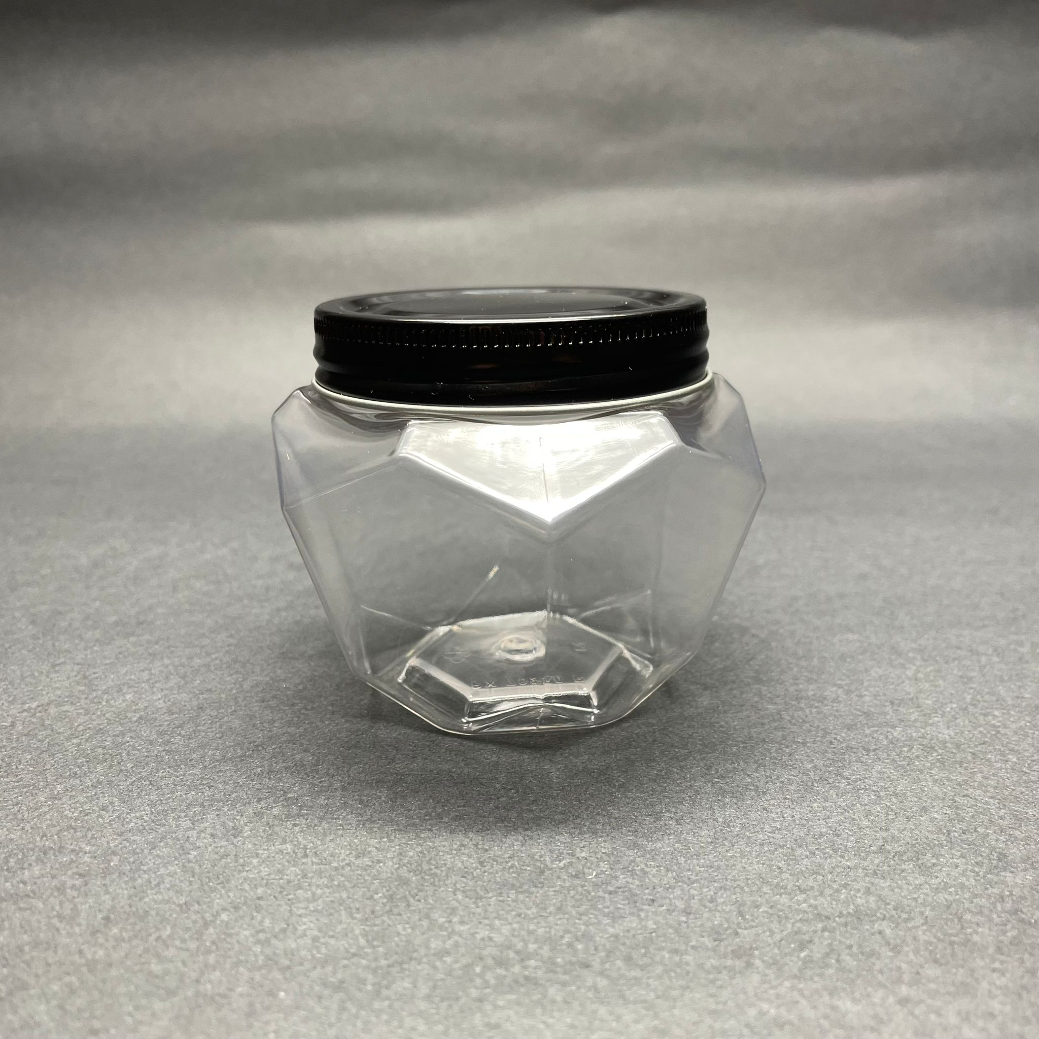 250 Cc Altıgen Sert Plastik Kavanoz - Siyah Metal Kapaklı - 250 Ml Metal Kapaklı Plastik Kavanoz - Kozmetik Kavanoz, Bal Kavanozu Ve Krem Kavanozu Olarak Kullanabilirsiniz