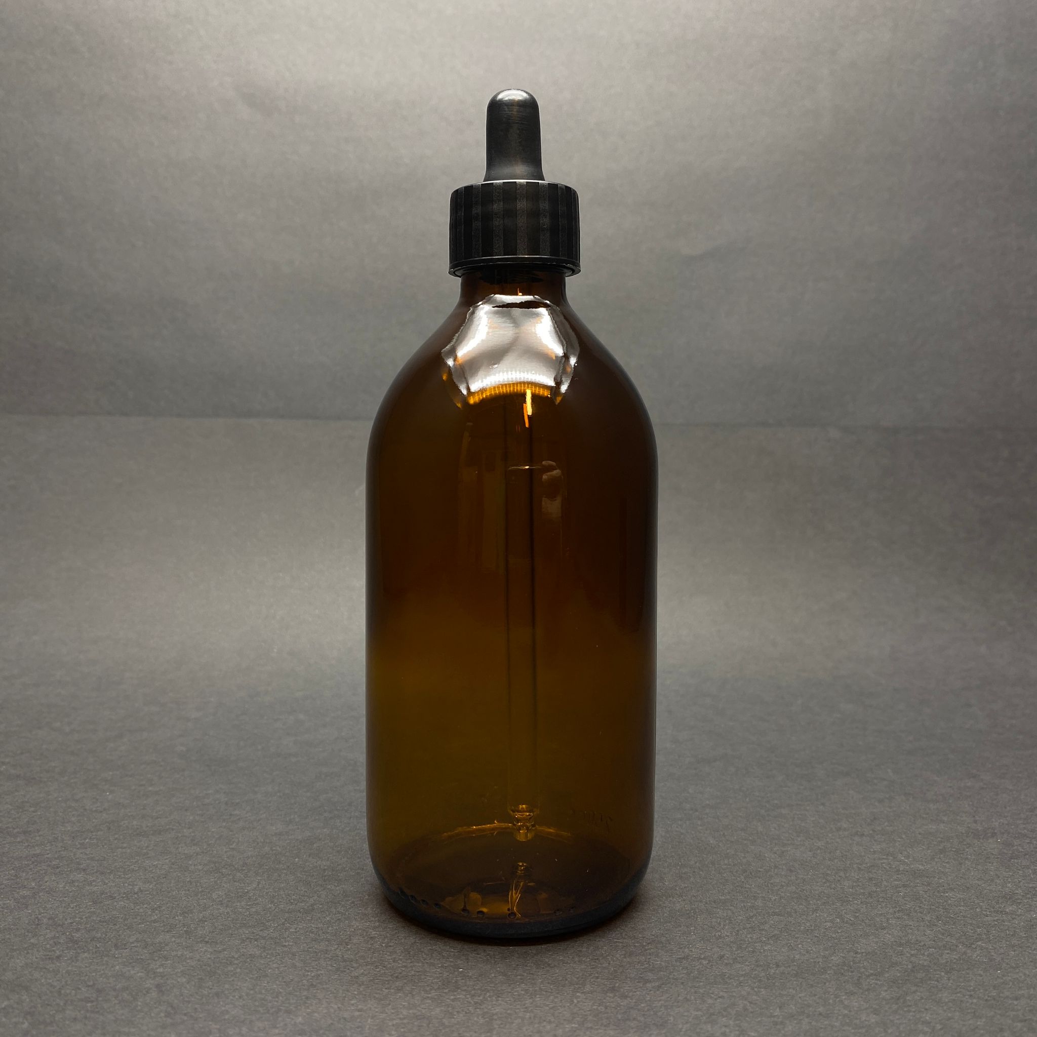 250 Cc Amber Cam Damlalıklı Şişe - Siyah Emzik - Siyah Plastik Kapak - 250 Ml Cam Damlalıklı Şişe