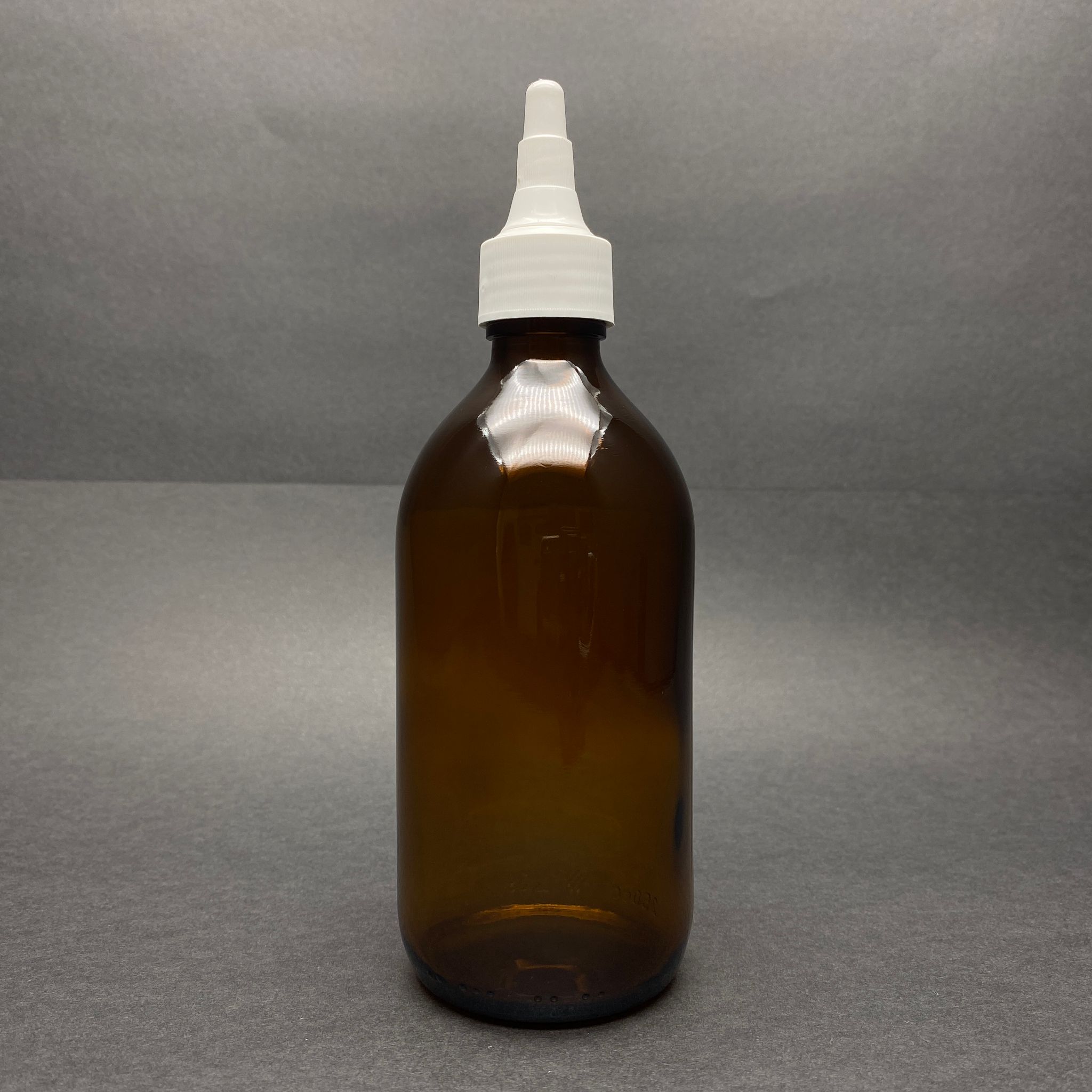 250 Cc Amber Cam Şişe - Beyaz Akıtıcılı Asansör Kapaklı - 250 Ml Kahverengi Boş Şurup Şişesi (Ağız Çapı 25 Mm)