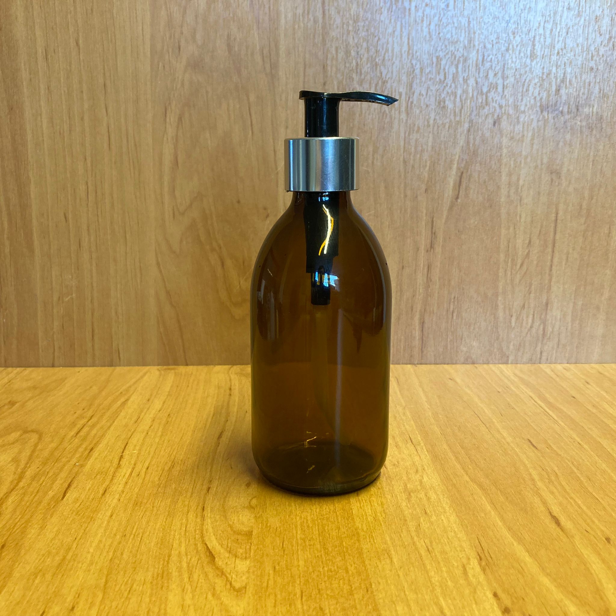 250 Cc Amber Cam Şişe - Gümüş Pompalı - 250 Ml Kahverengi Pompalı Şişe