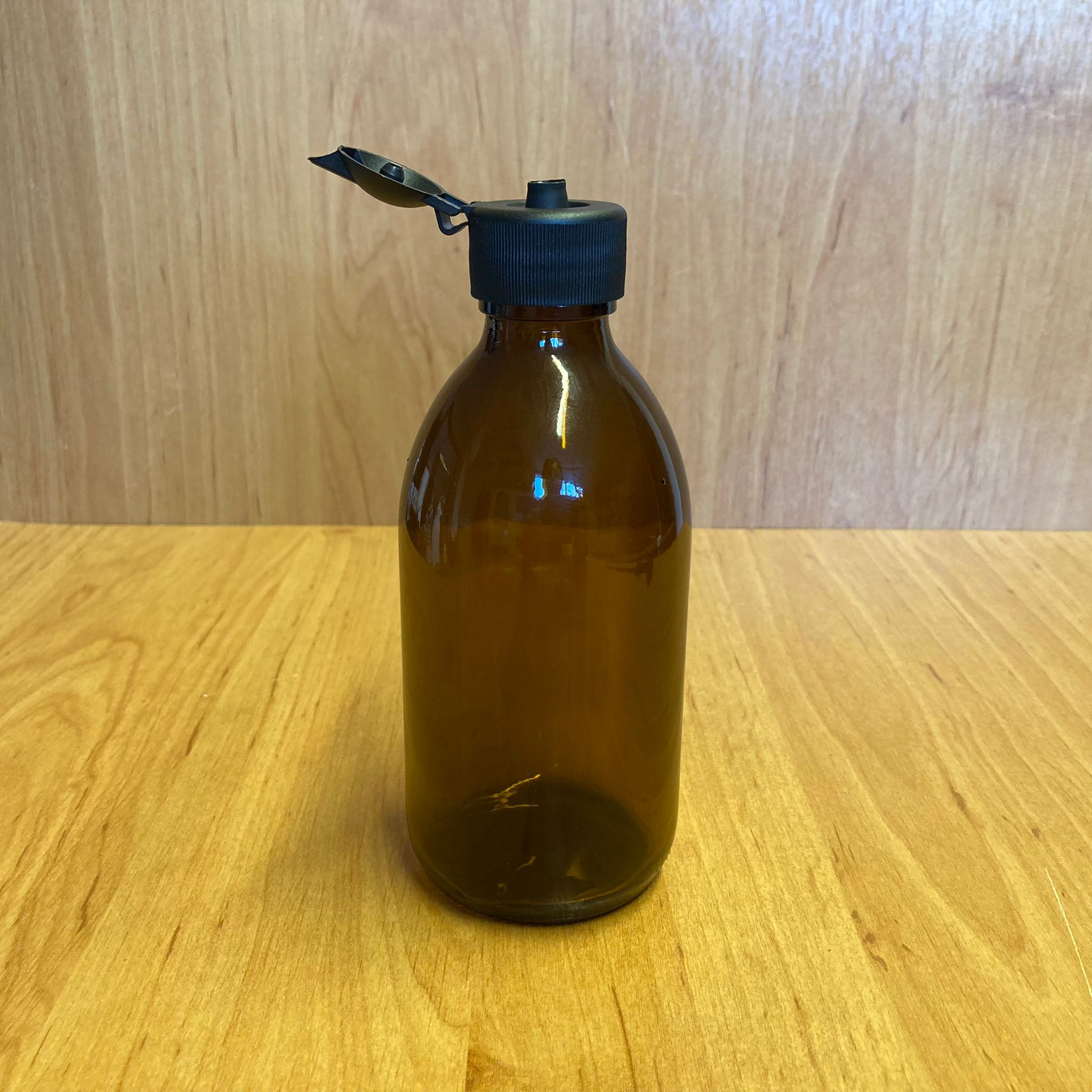 250 Cc Amber Cam Şişe - Siyah Akıtıcılı Fliptop Kapaklı - 250 Ml Kahverengi Boş Şurup Şişesi - Açılır Kapanır Kapaklı