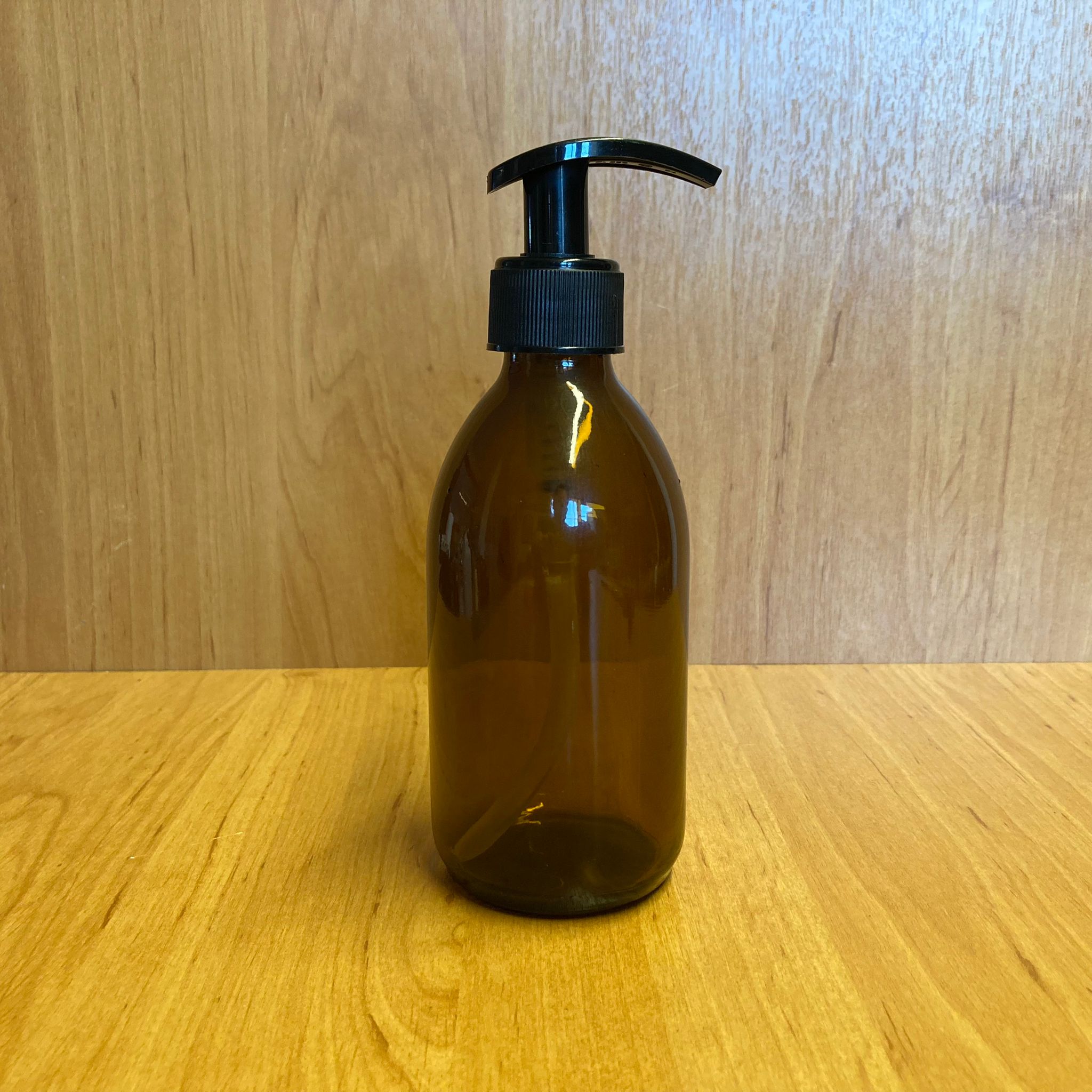 250 Cc Amber Cam Şişe - Siyah Pompalı - 250 Ml Kahverengi Pompalı Şişe