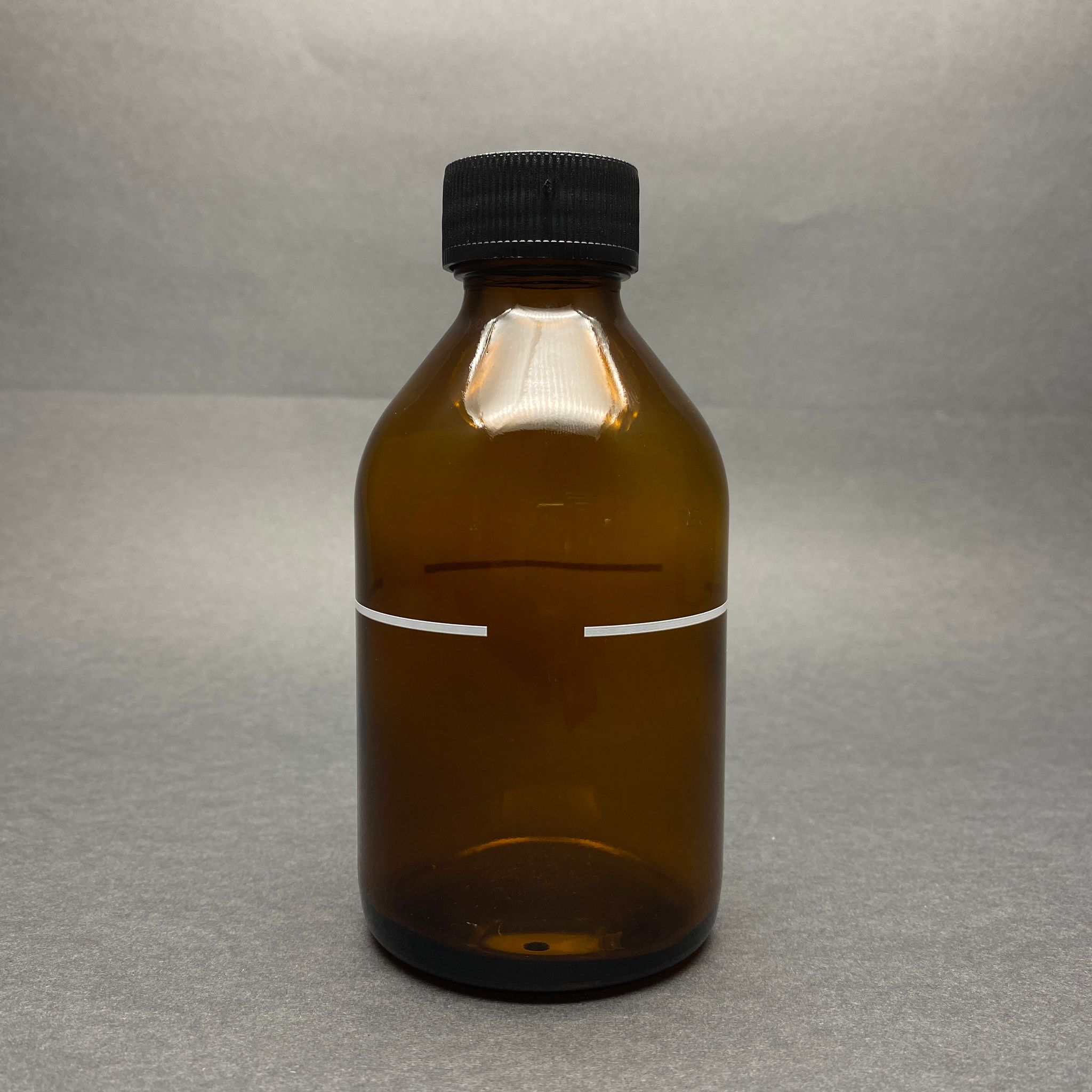 250 Cc Amber Çizgili Model Cam Şişe - Siyah Plastik Kapaklı - 250 Ml Kahverengi Boş Şurup Şişesi (Ağız Çapı 31 Mm)