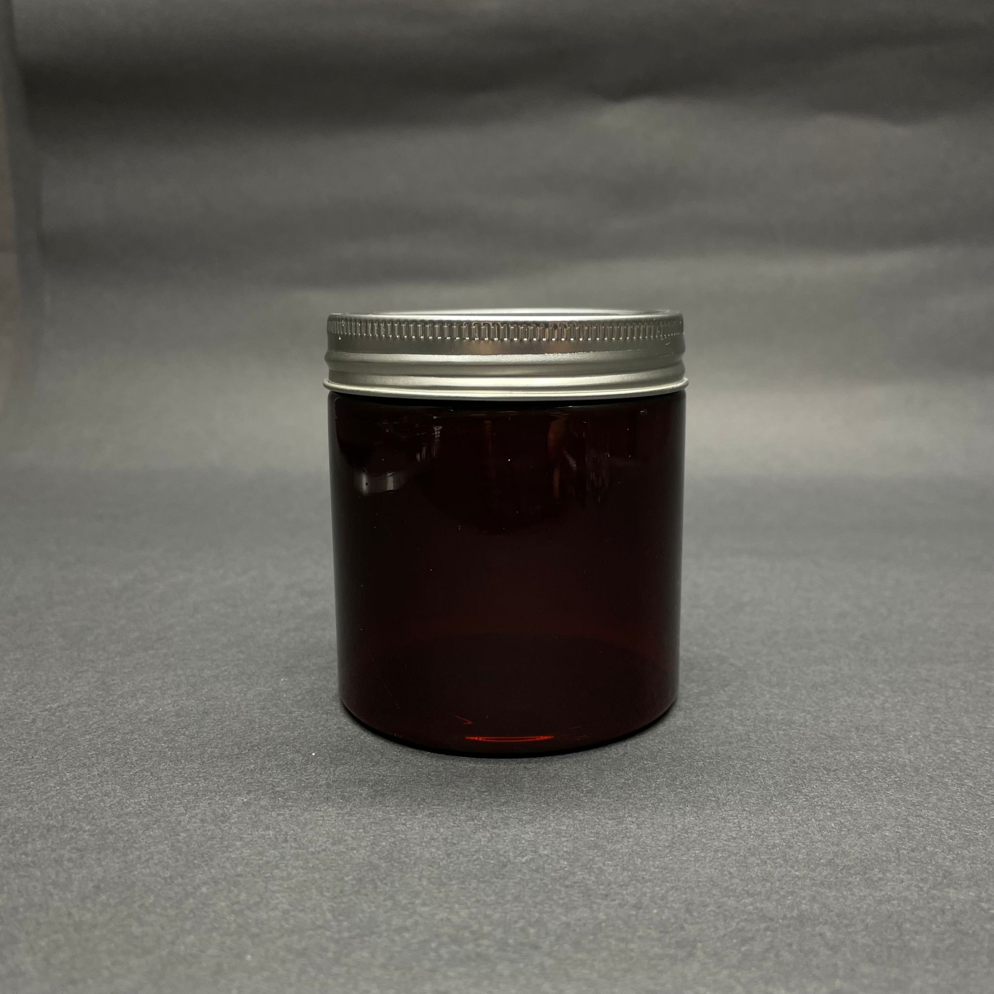 250 Cc Amber Kahverengi Sert Plastik Kavanoz - Gümüş Metal Kapaklı - 250 Ml Metal Kapaklı Plastik Kavanoz - Kozmetik Kavanoz, Gıda Kavanozu Ve Krem Kavanozu Olarak Kullanabilirsiniz