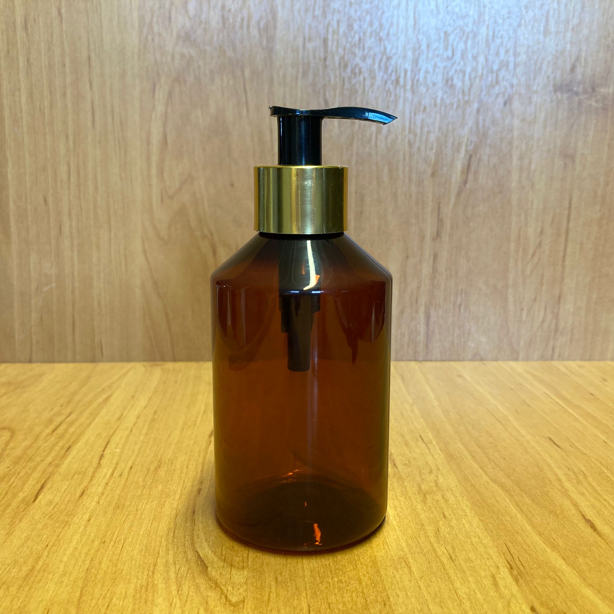 250 Cc Amber Plastik Şişe - Gold Pompalı - 250 Ml Kahverengi Boş Plastik Şişe