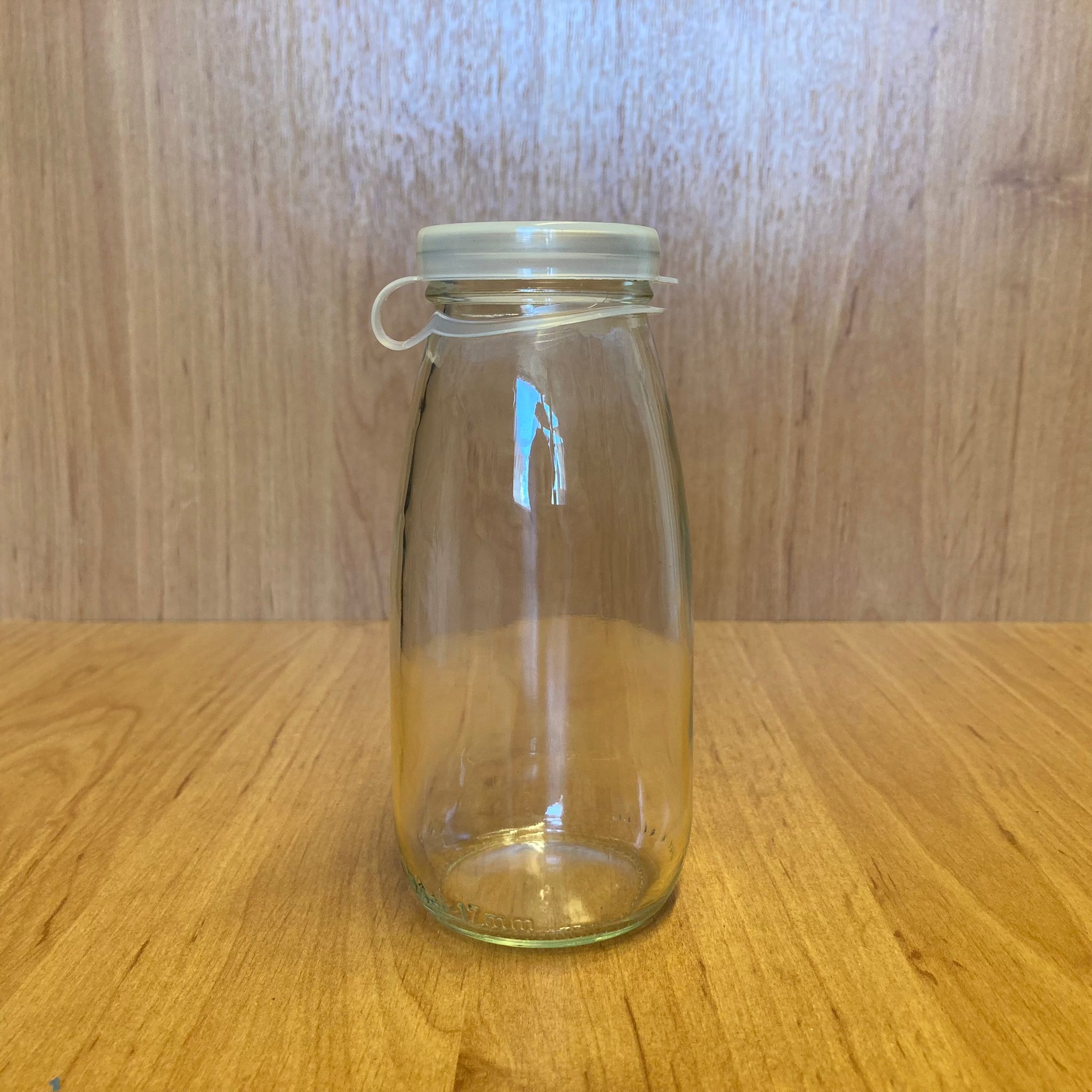 250 Cc Cam Ayran Şişesi - Plastik Kapaklı - 250 Ml Cam Nostalji Ayran Limonata Şişesi - Eski Tip Cam Ayran Şişesi