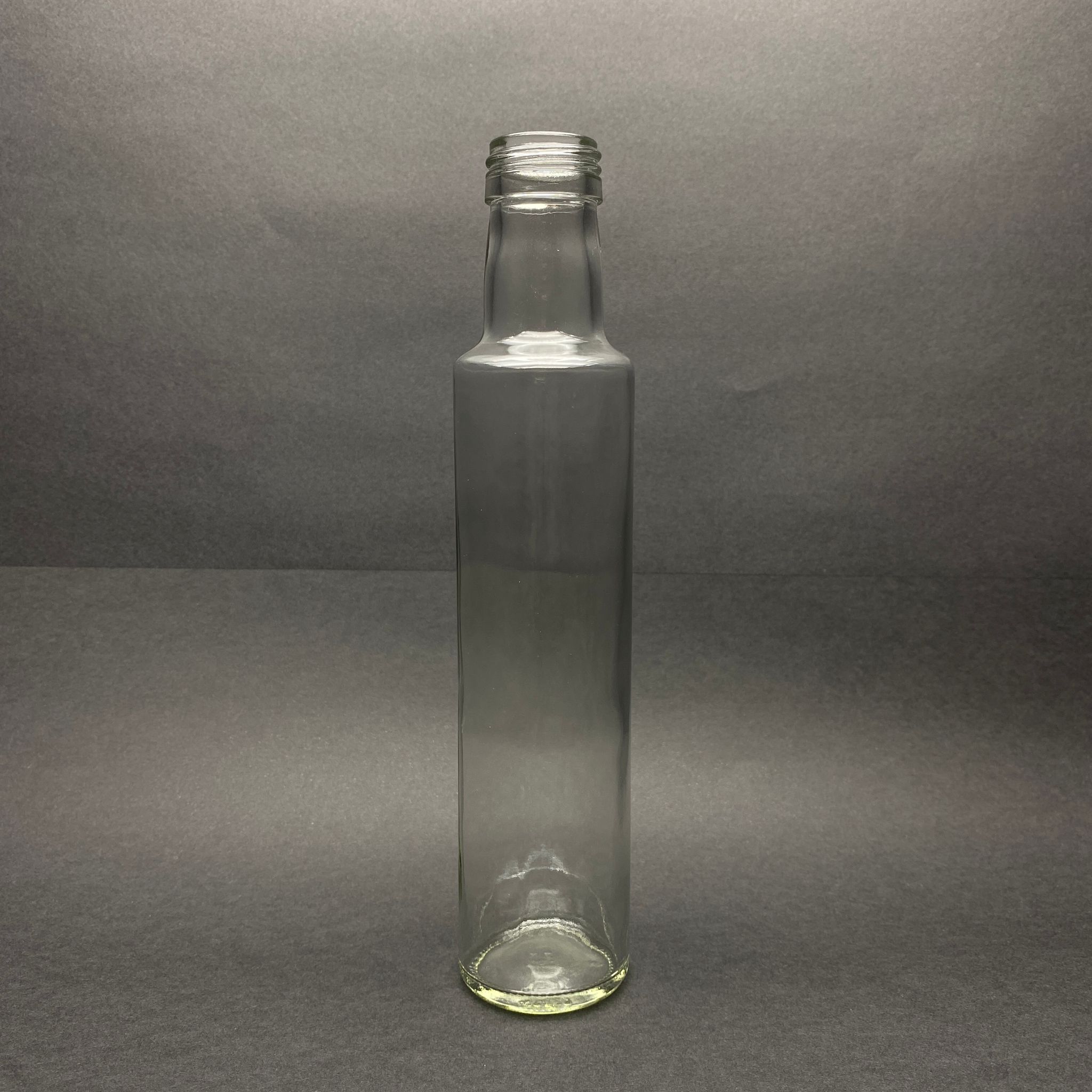 250 Cc Dorika Cam Şişe Kapaksız (31 Ağız) - 250 Ml Dorika Şişe - Şeffaf - Şişecam Ürün Kodu: 121125 İle Eşdeğerdir