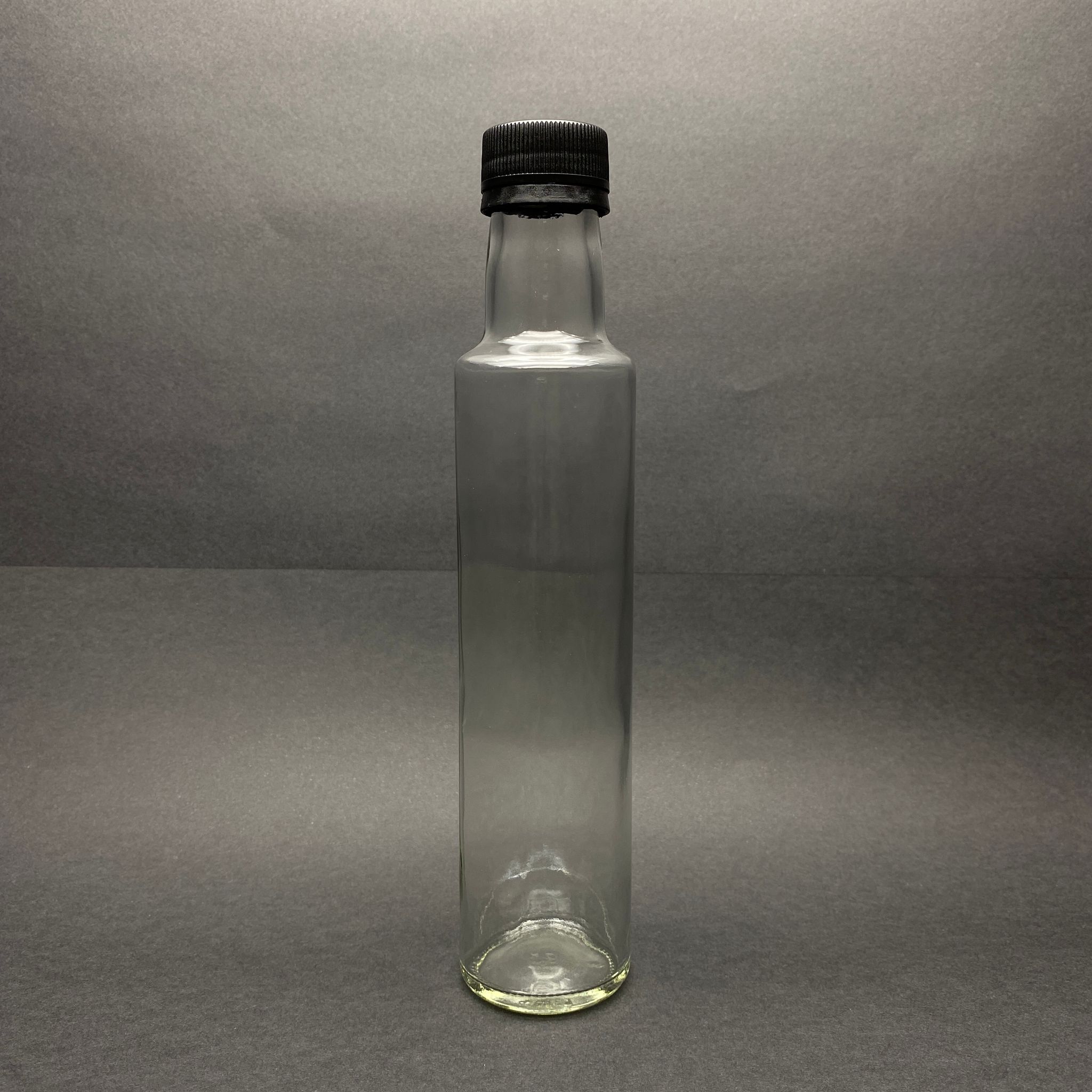 250 Cc Dorika Cam Şişe - Siyah Kilitli Plastik Kapaklı  - 250 Ml Silindir Yağ Şişesi - Sirke Şişesi - Kapak Markası Berıcap