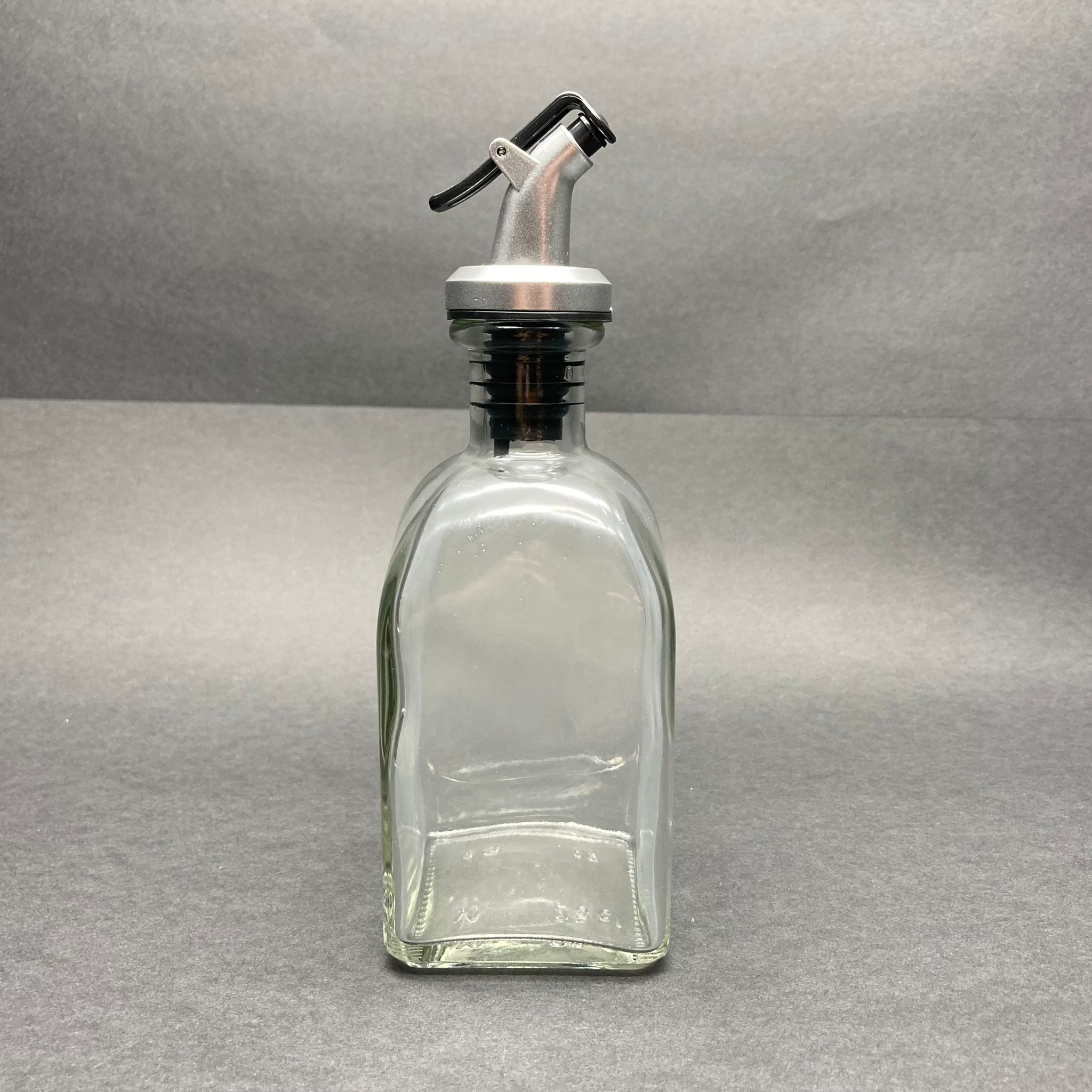 250 Cc Frask Köşeli Cam Şişe Gri Akıtıcılı Yağdanlık Tıpalı - 250 Ml Frask Kare Şişe - Yağlık Takım Damlatmaz Yağlık/ Sirkelik